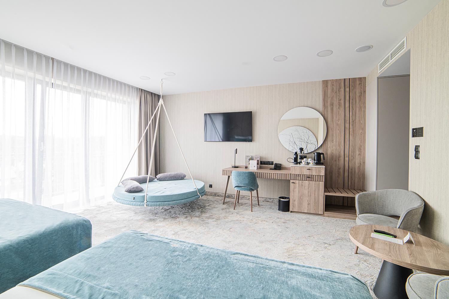 Deluxe Family Room - Photo 4