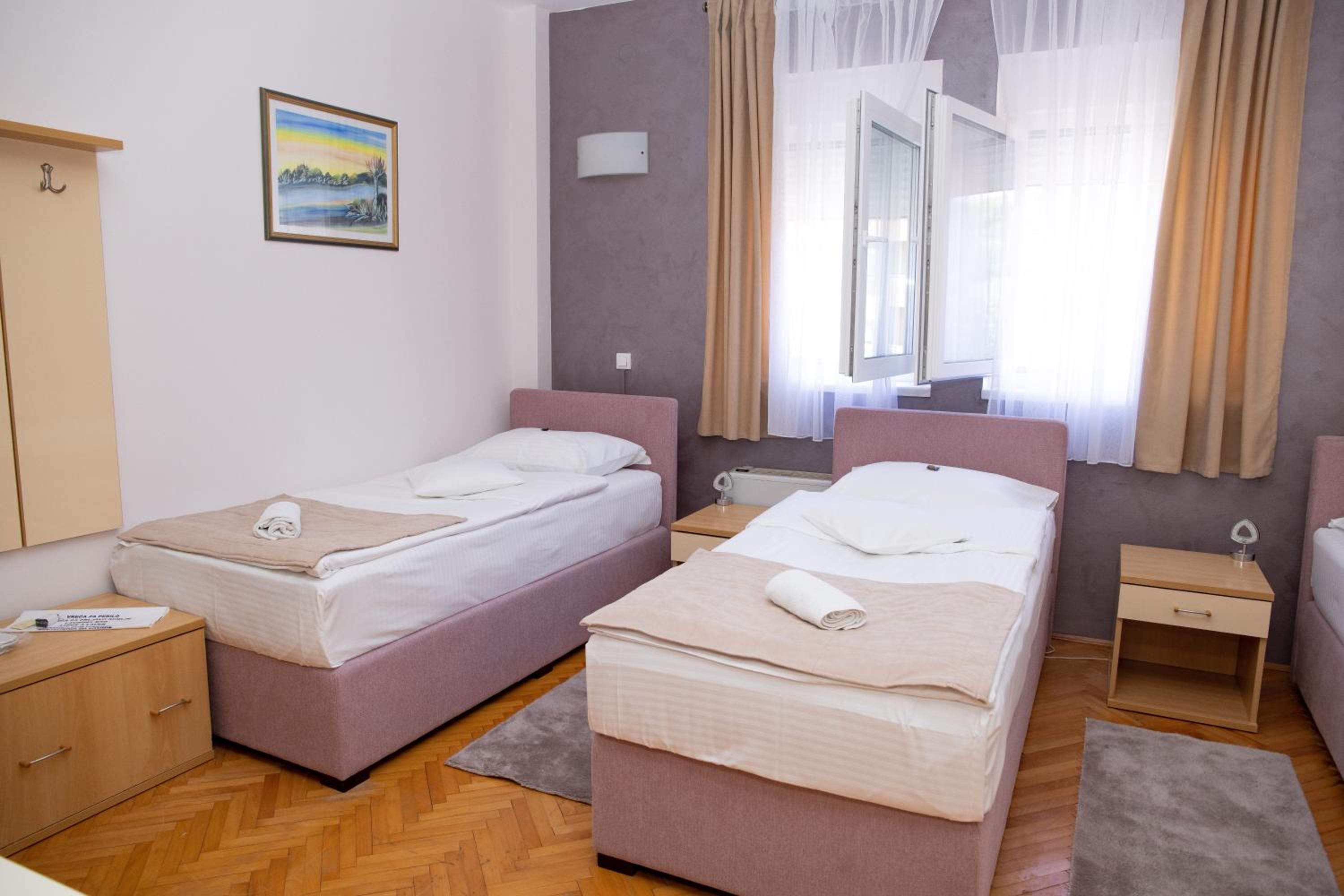 Standard Triple Room photo 1