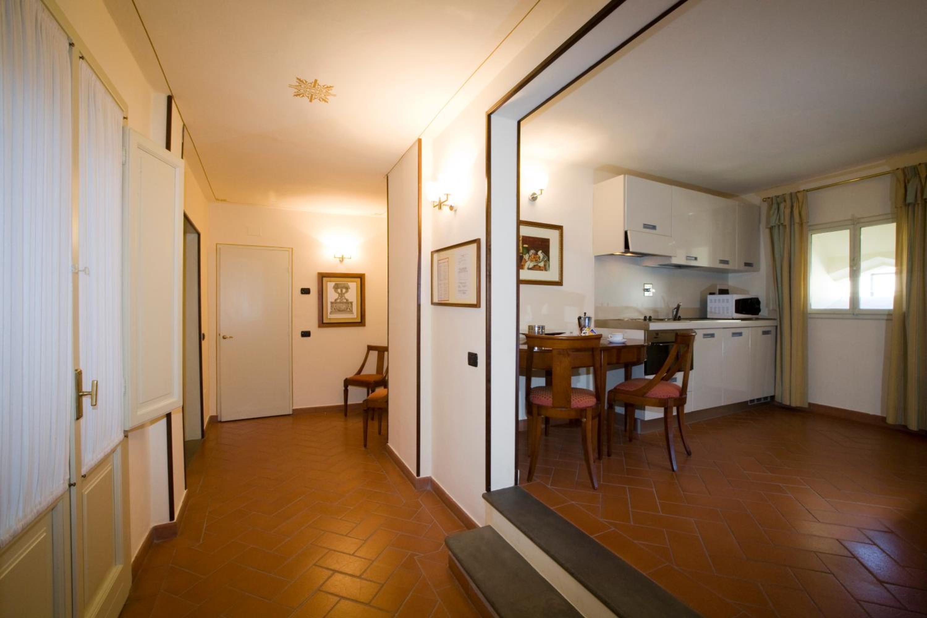Economy Two-Bedroom Apartment (4 Adults)  photo 1