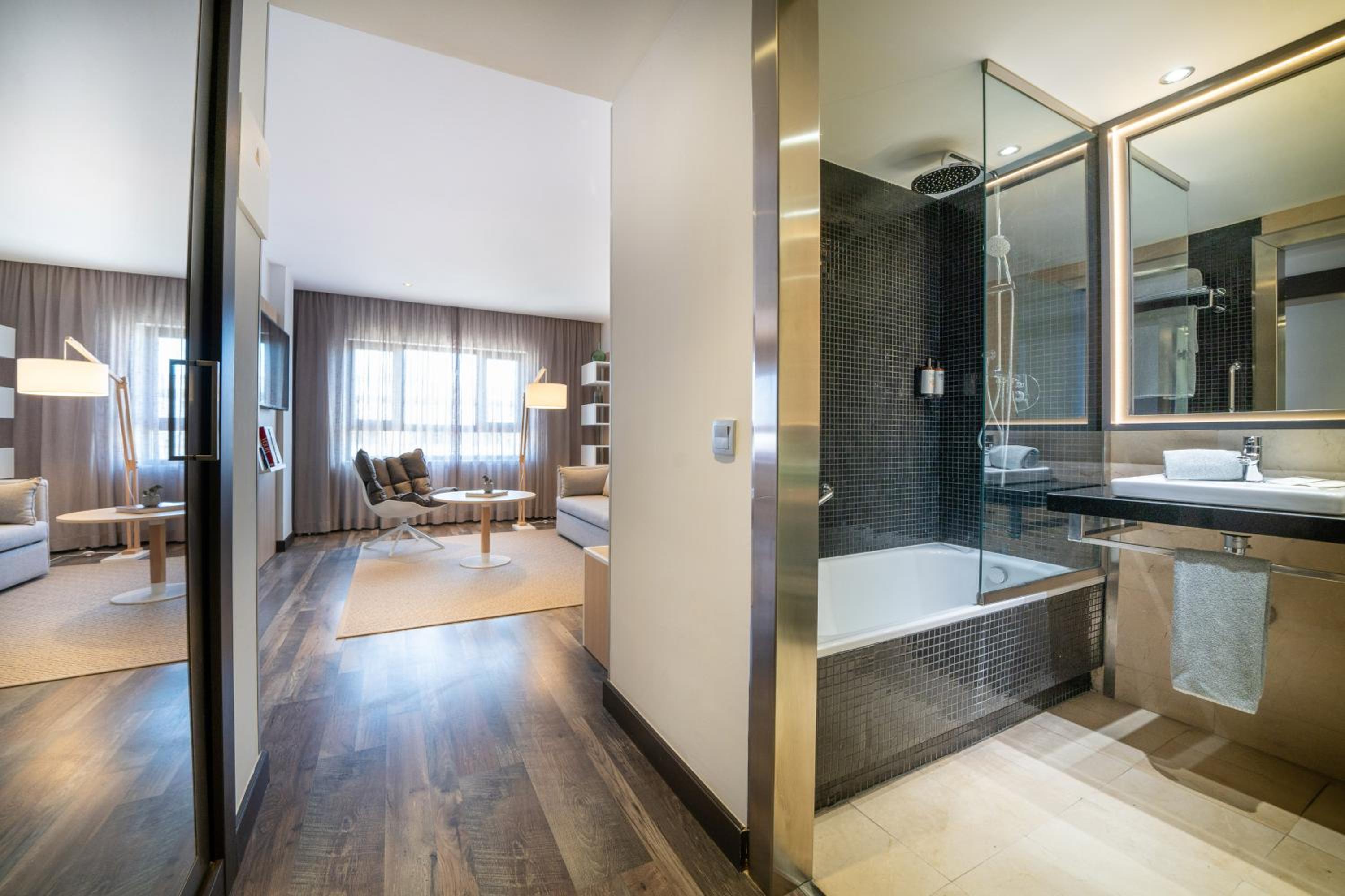 Junior Suite - Photo 5