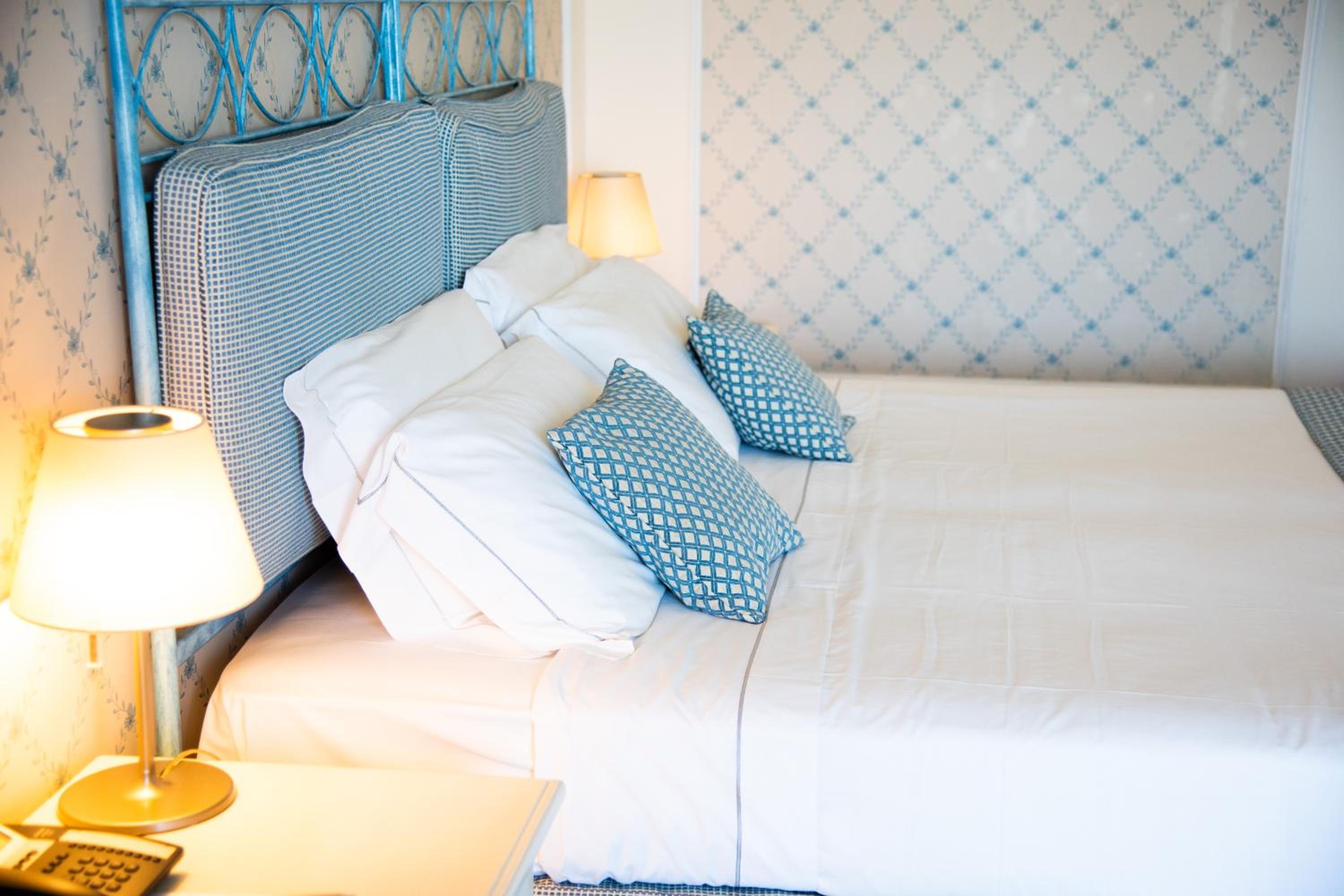 Triple Room - Photo 9