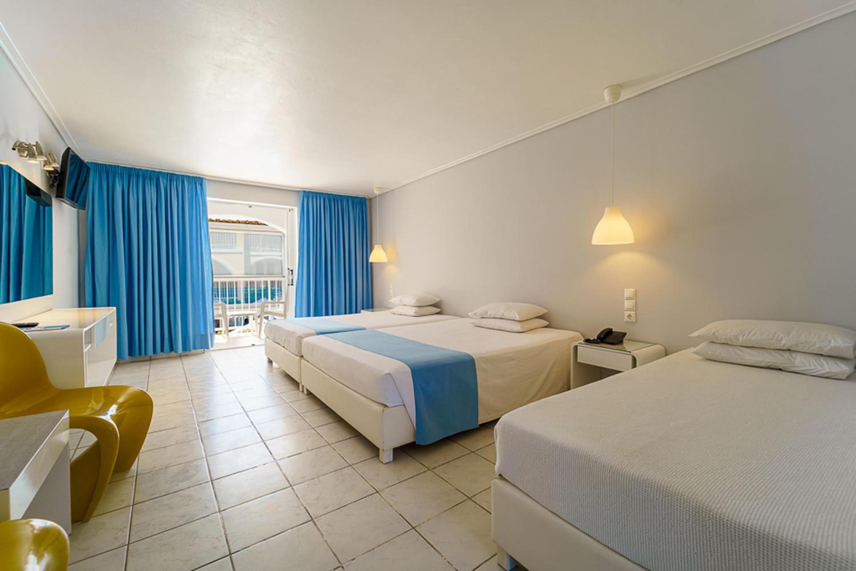 1 Bedroom Family Suite photo 1