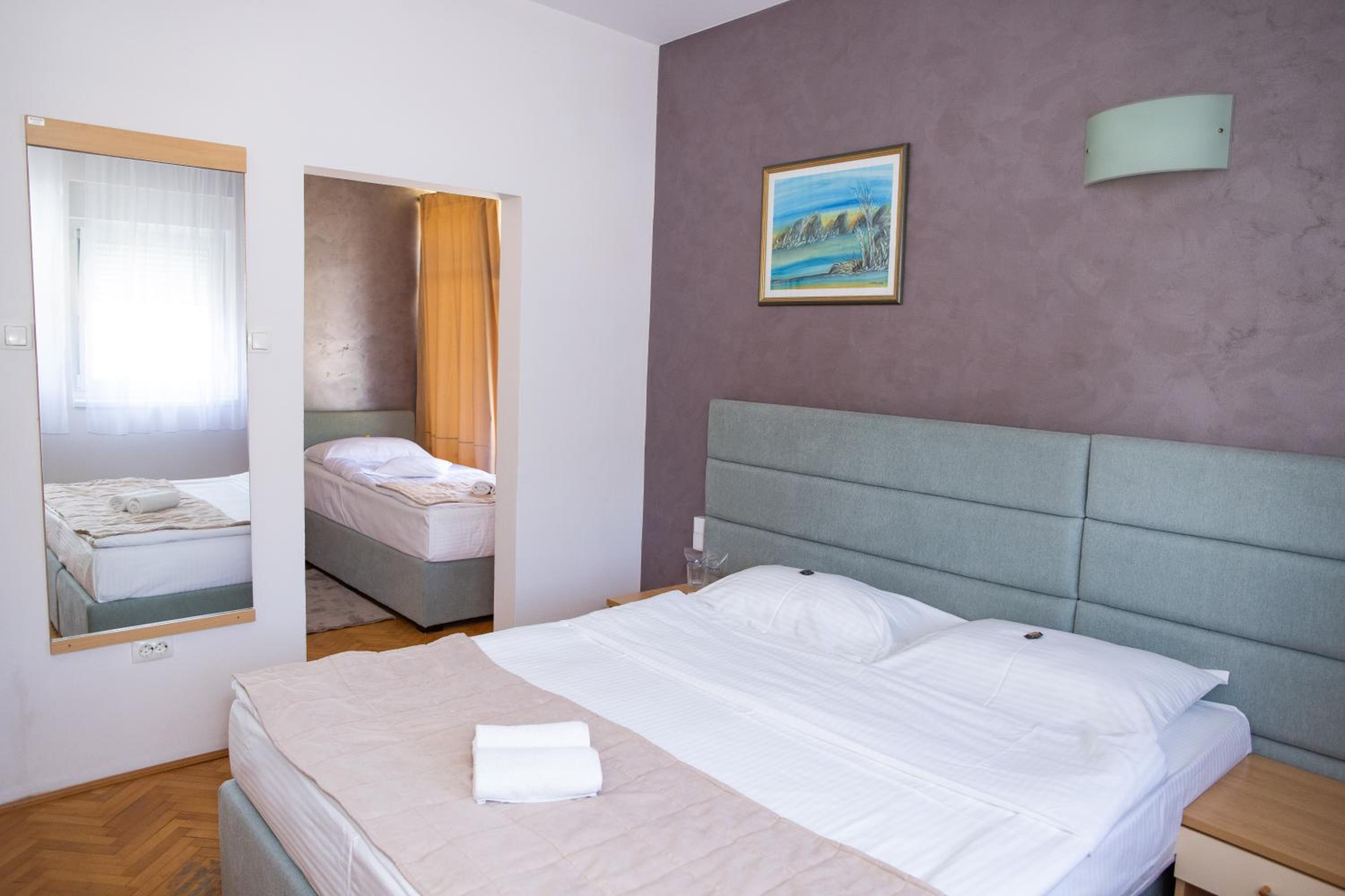 Triple Room photo 2