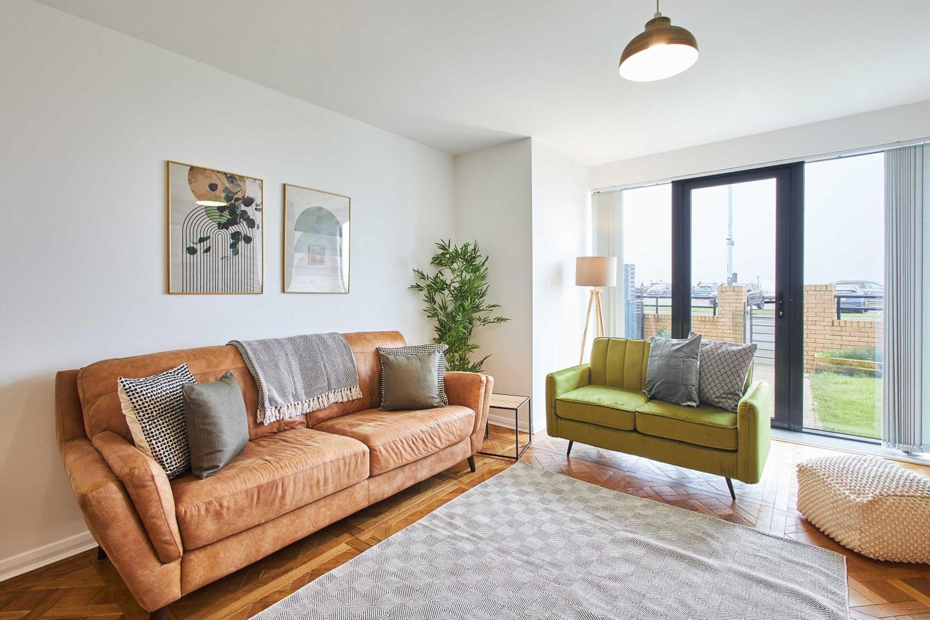 Four-Bedroom House photo 2