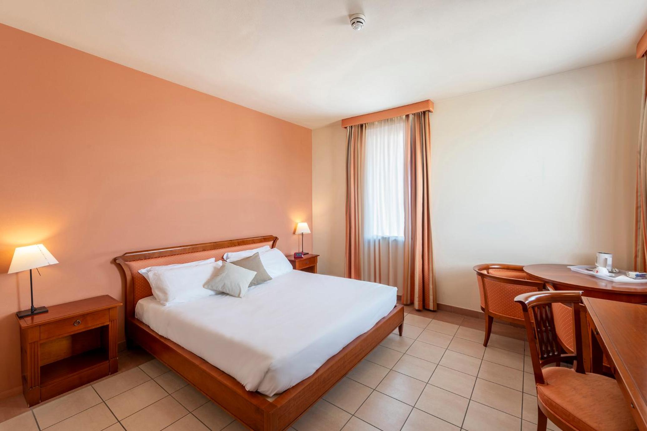 Superior Double Room - Photo 1