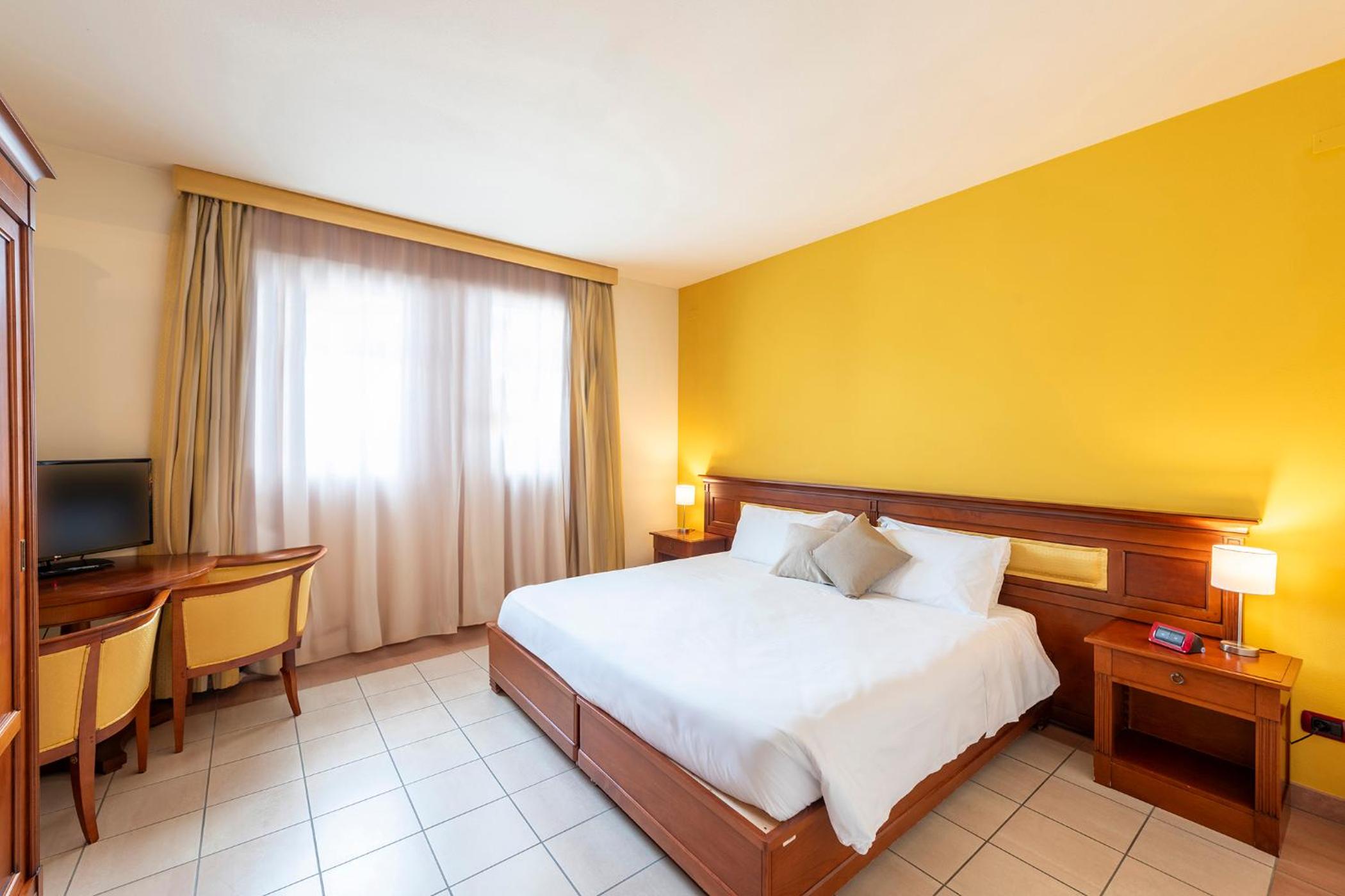 Superior Double Room - Photo 7
