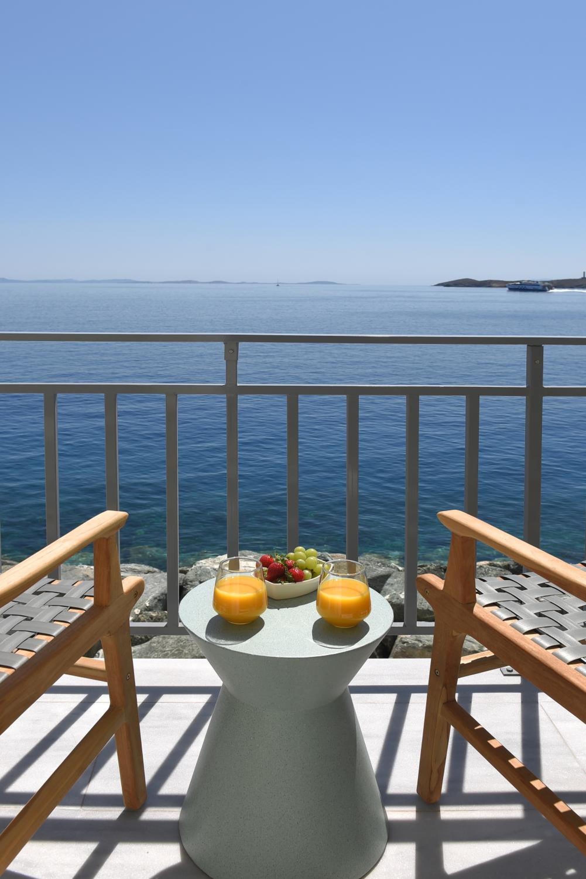 Superior Suite with Sea View photo 2