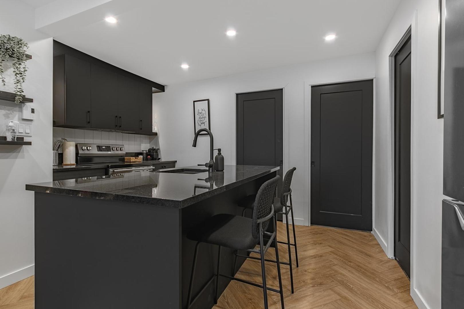 Apartment - Photo 11