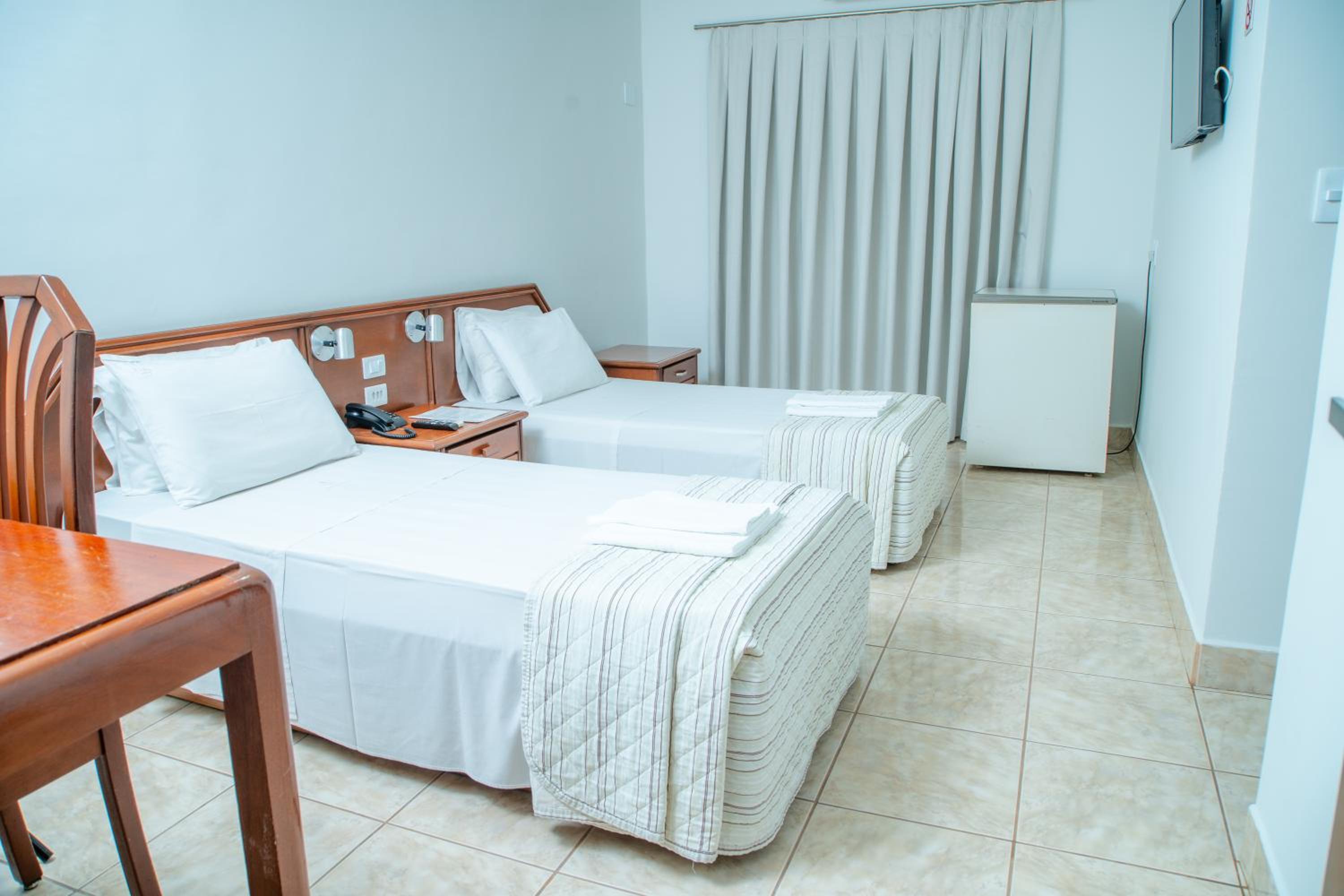 Deluxe Twin Room photo 2