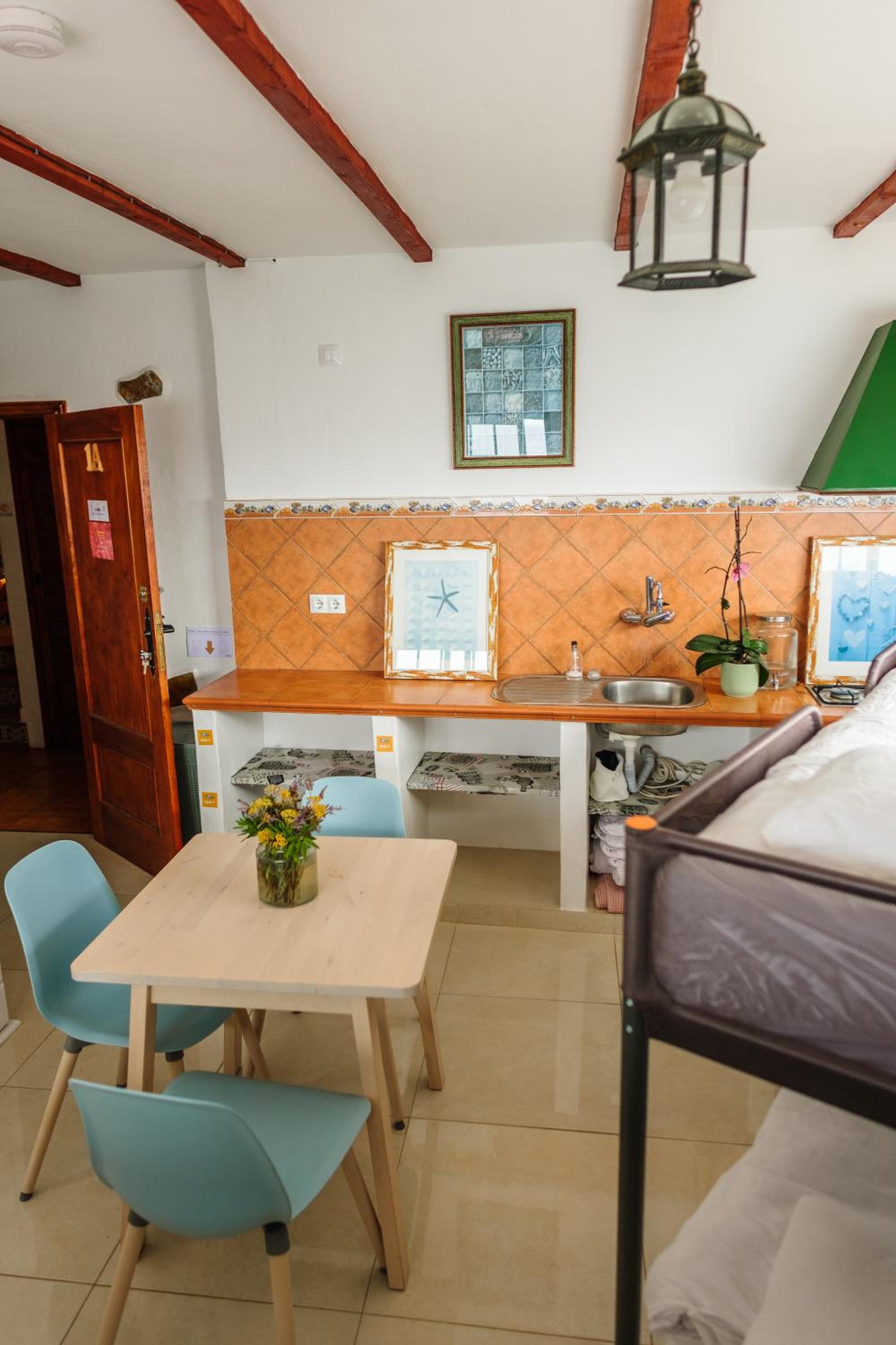 Single Bed in Female Dormitory Room thumbnail 5