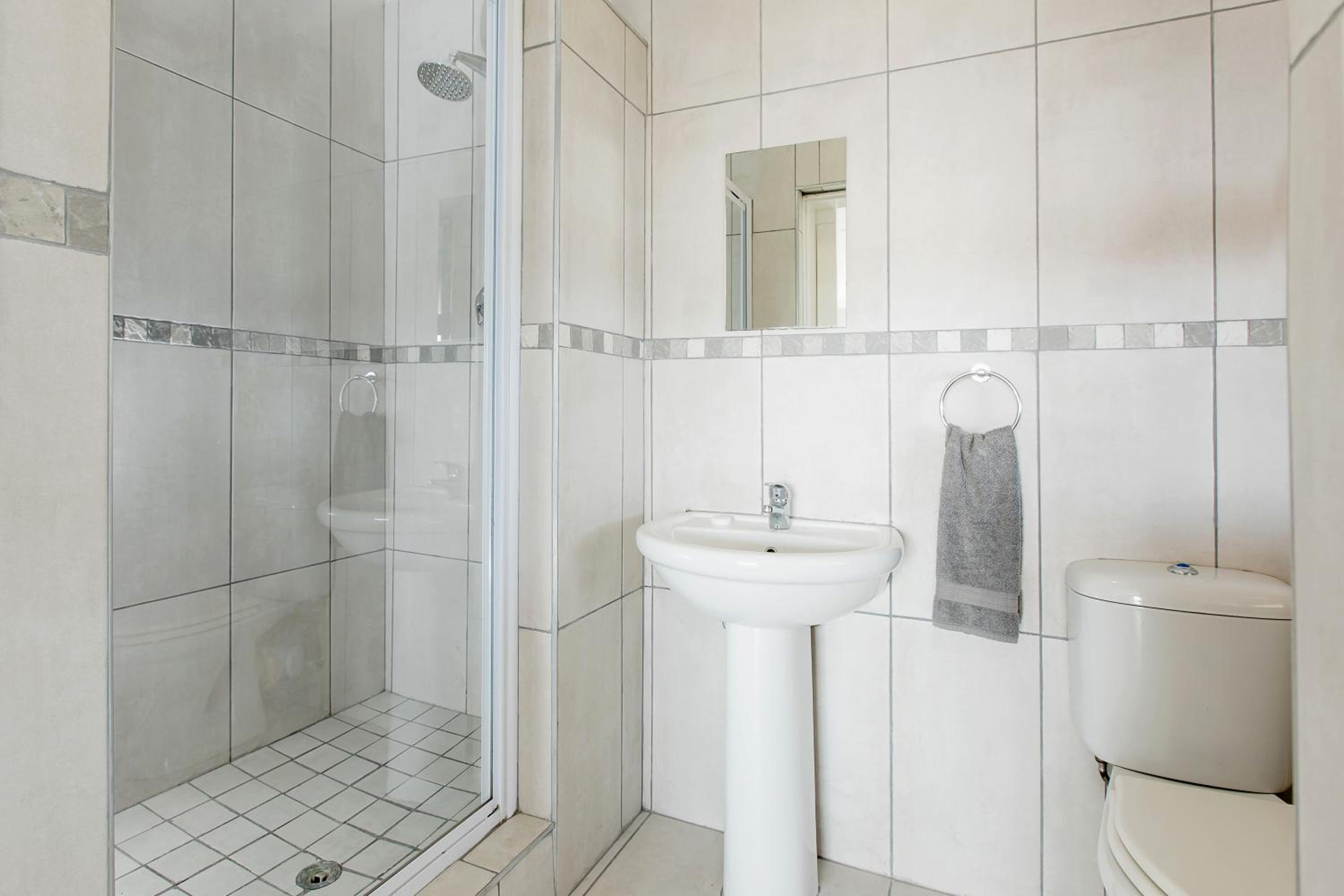 Studio Apartment with Sea View photo 2