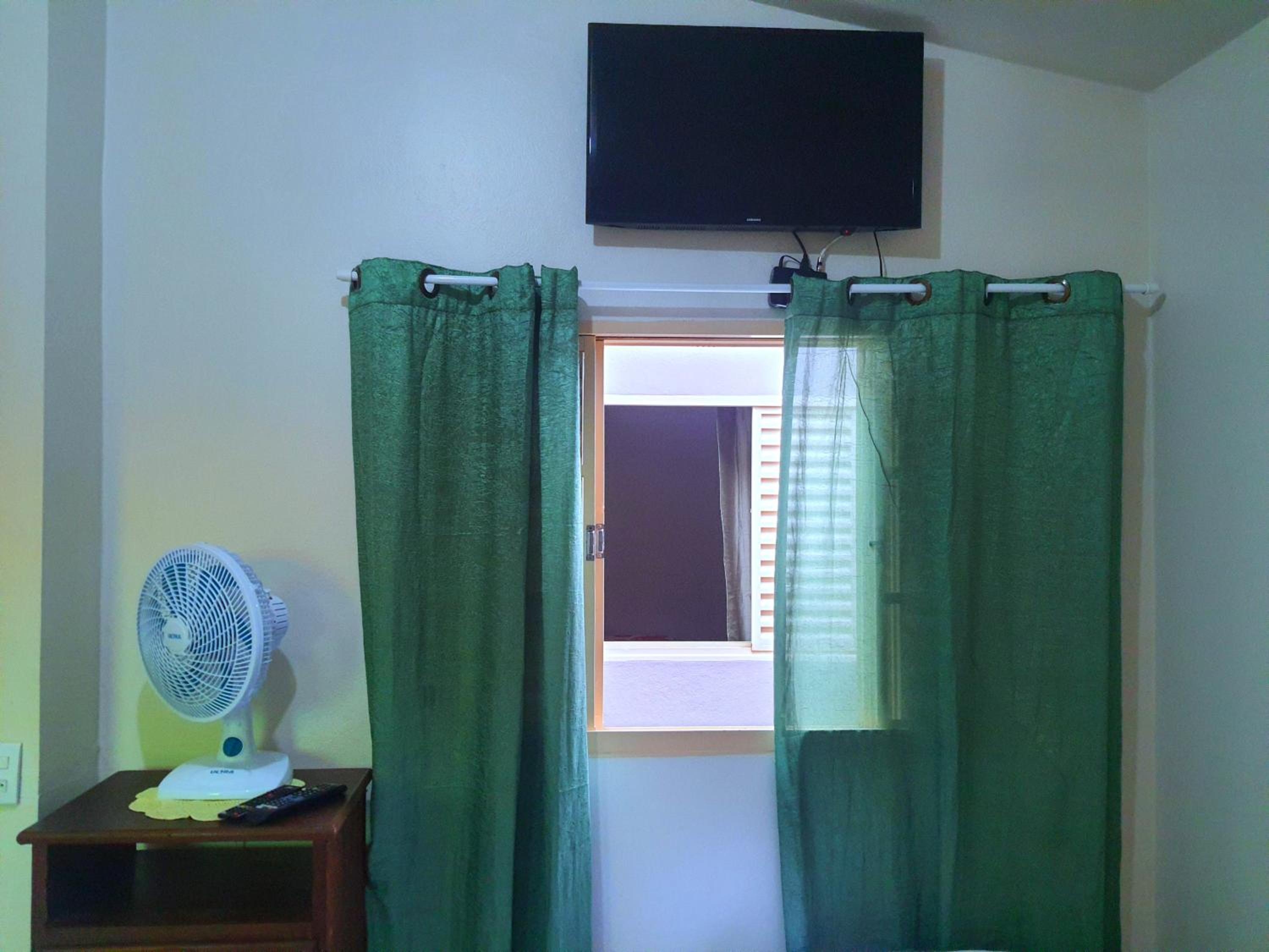 Triple Room with Private Bathroom photo 3