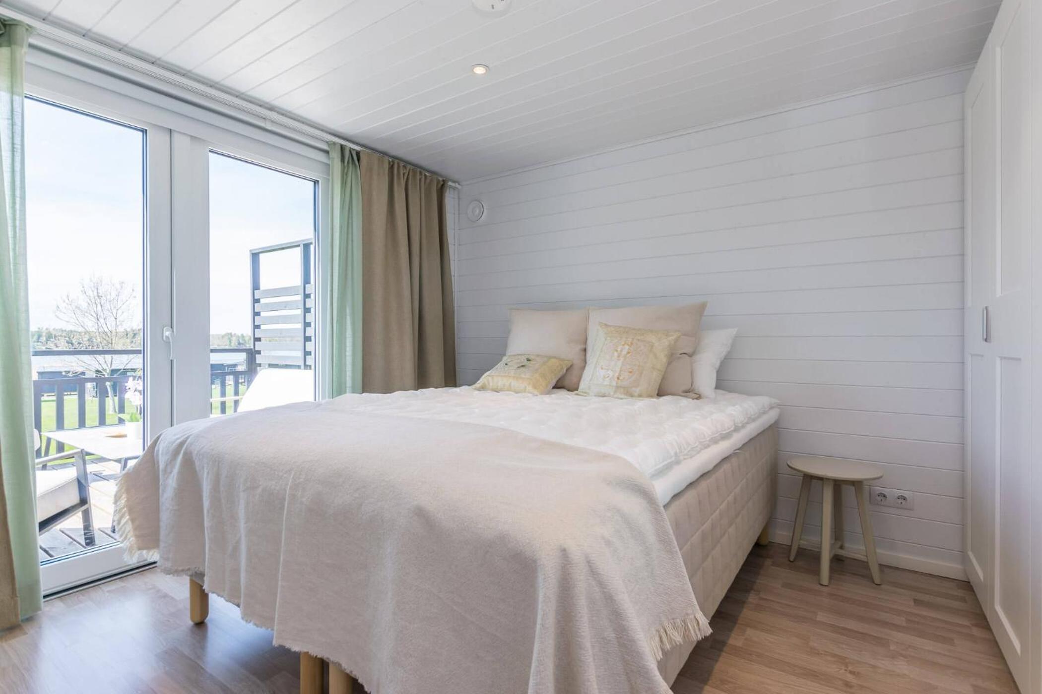 One-Bedroom Villa photo 2