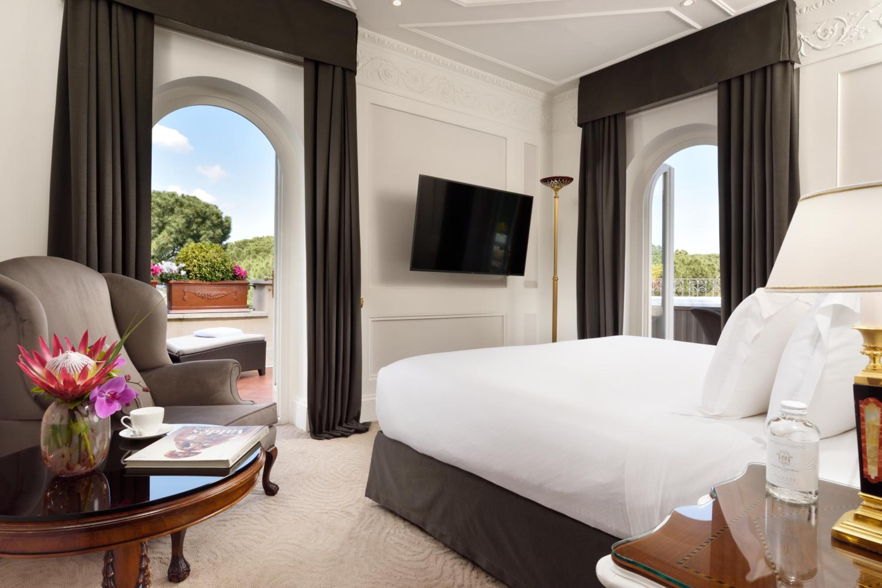 Terrace Jacuzzi Suite