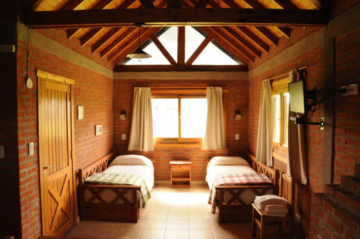 Three-Bedroom Cottage photo 1