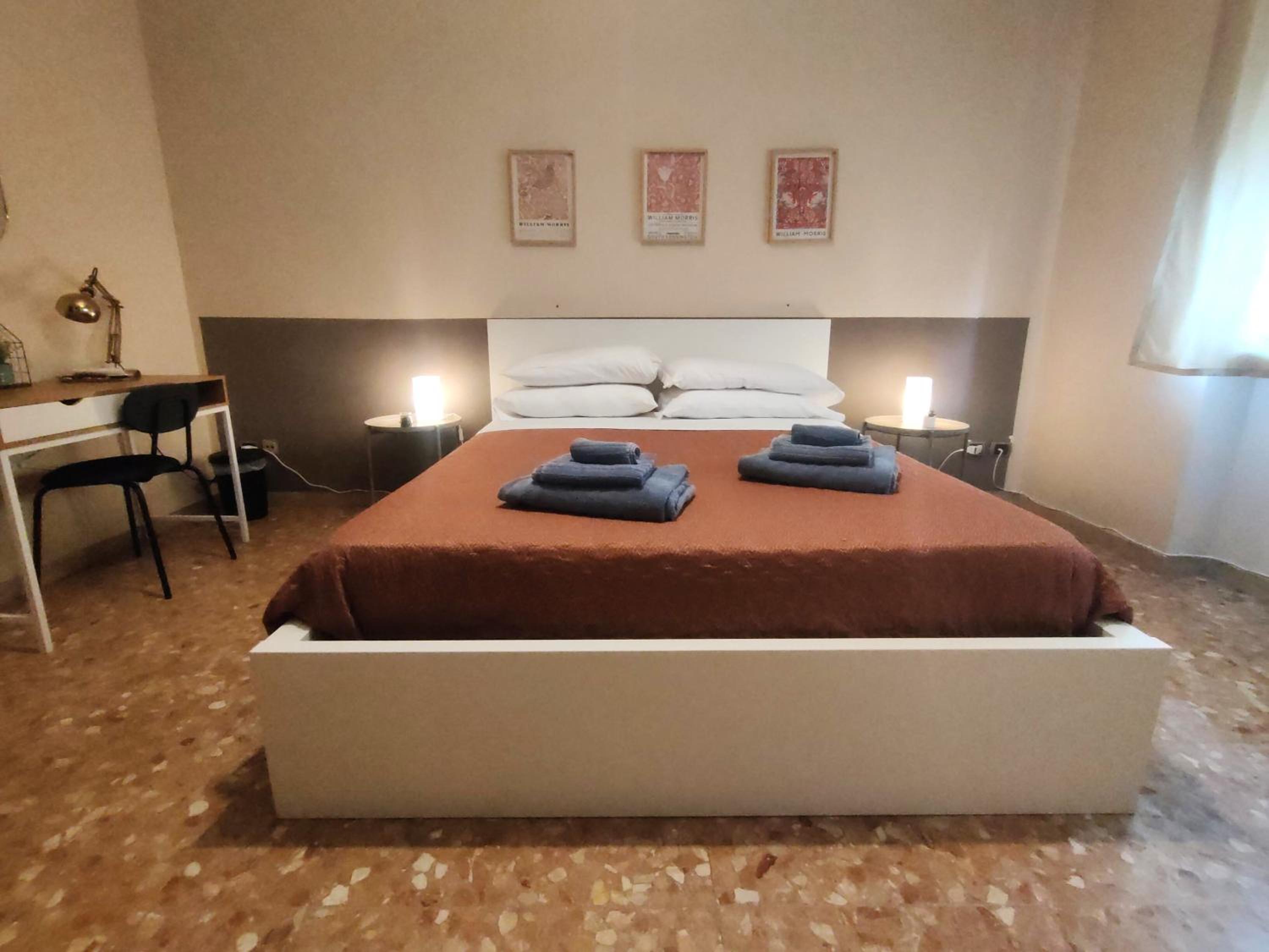 Triple Room With Private External Bathroom