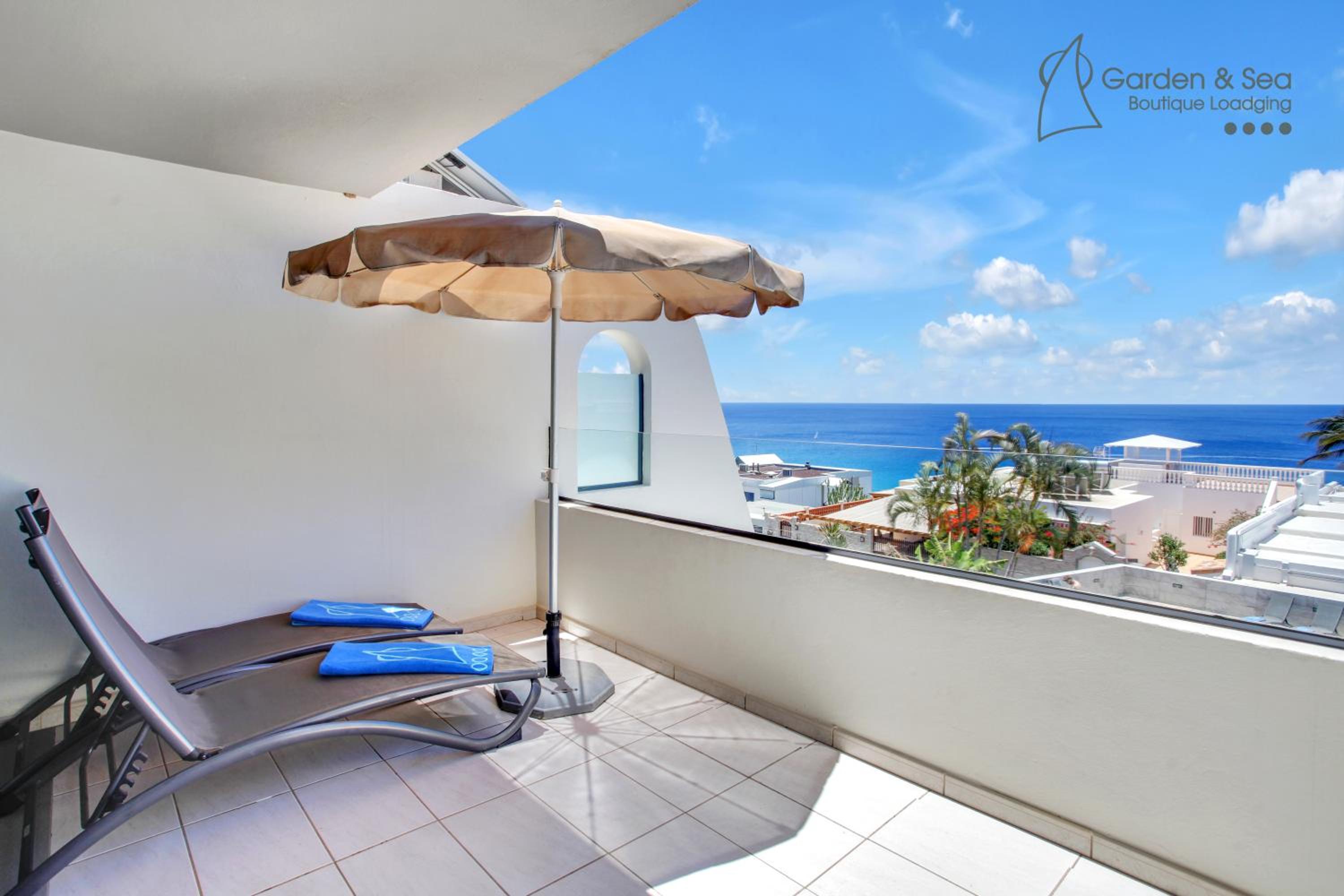Duplex Premium Sea View (2 adults + 1 child) photo 2