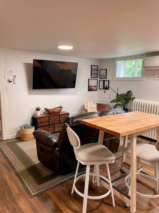Two-Bedroom Apartment photo 3