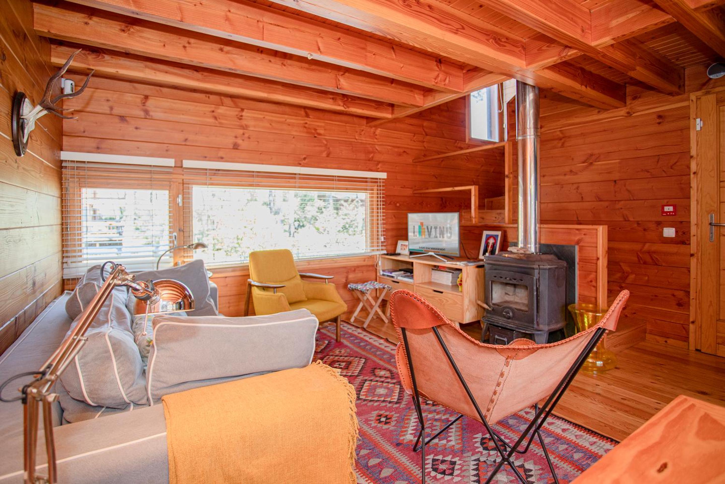 Bungalow photo 1