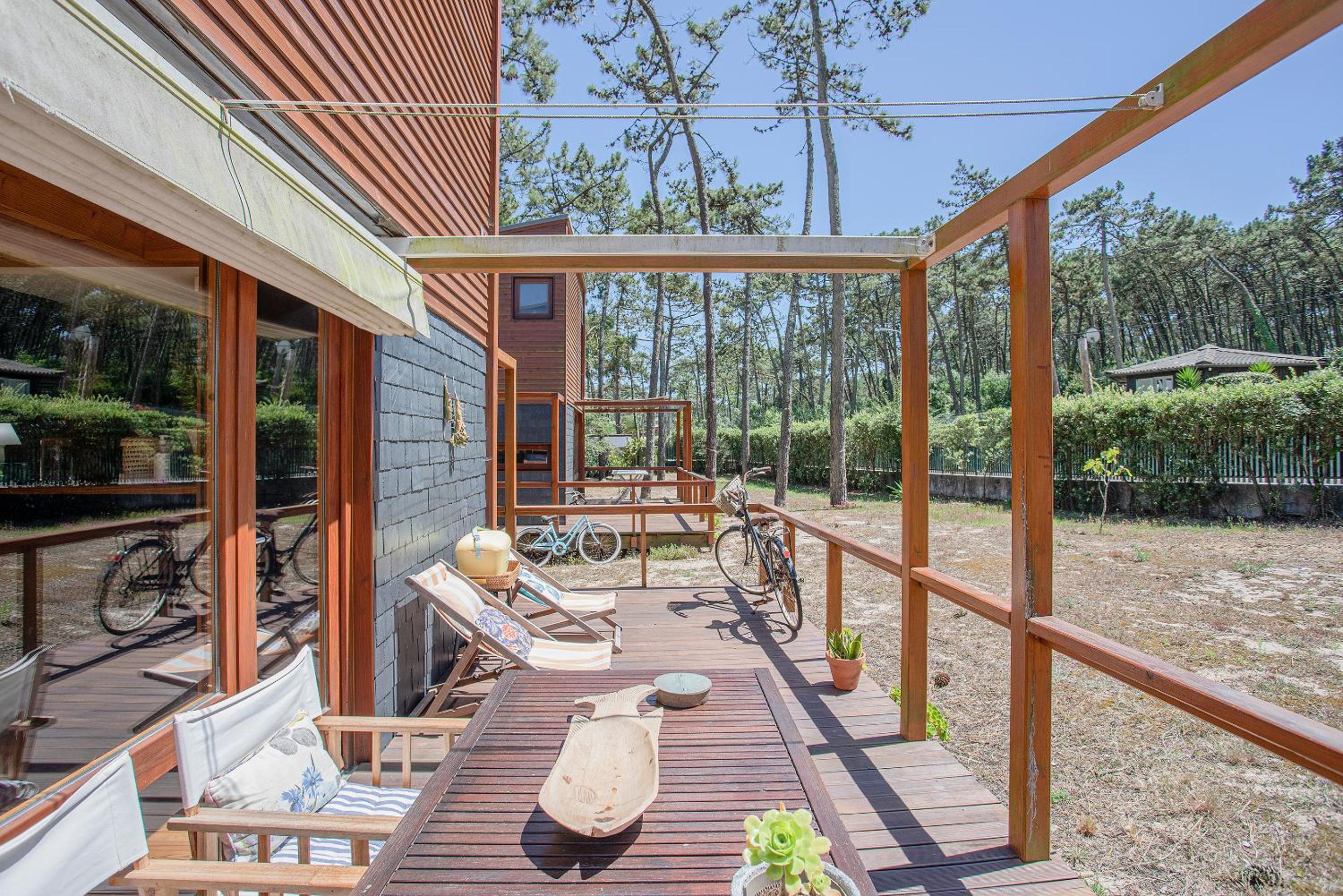 Bungalow photo 2