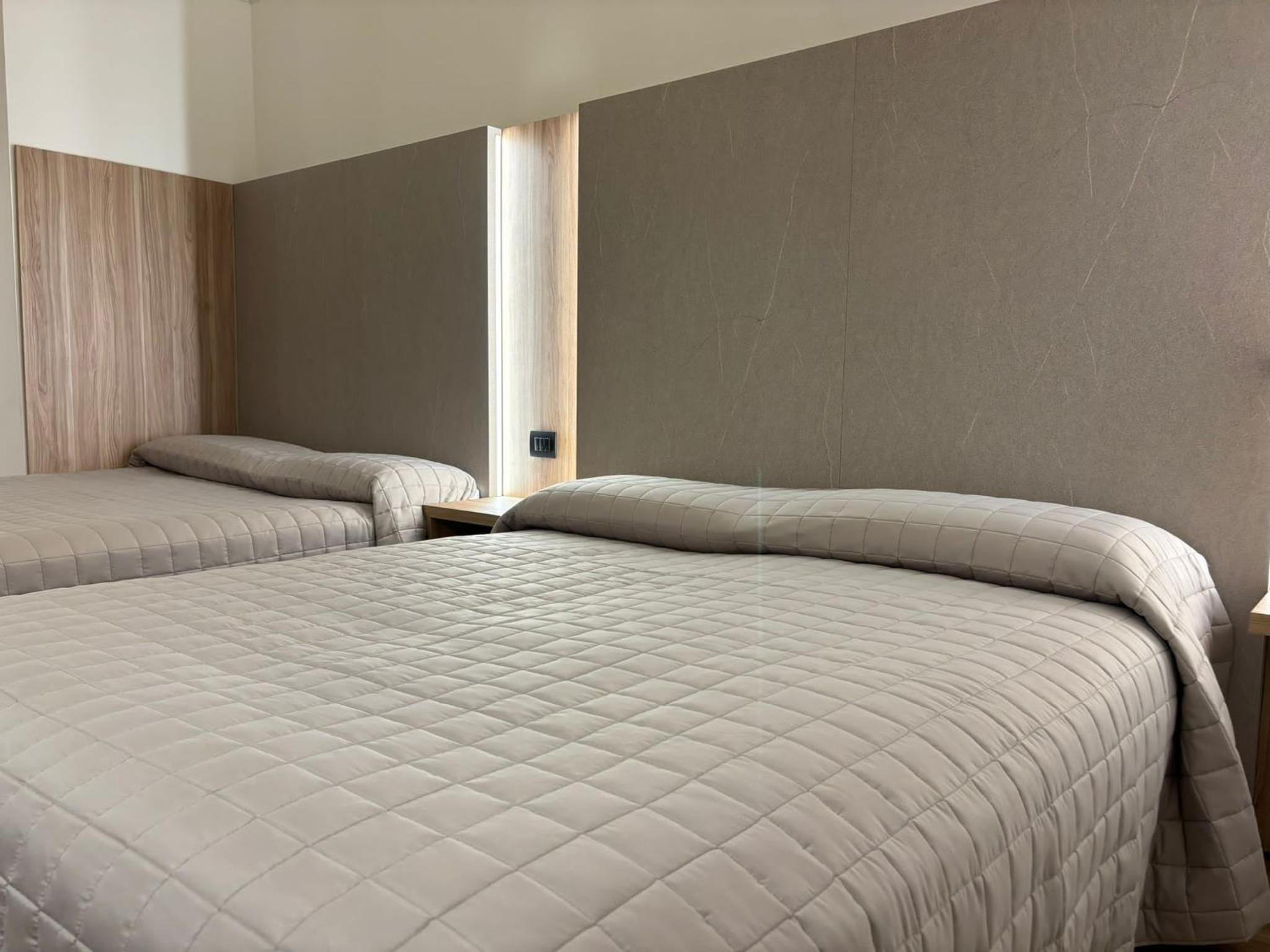 Standard Quadruple Room - Photo 2