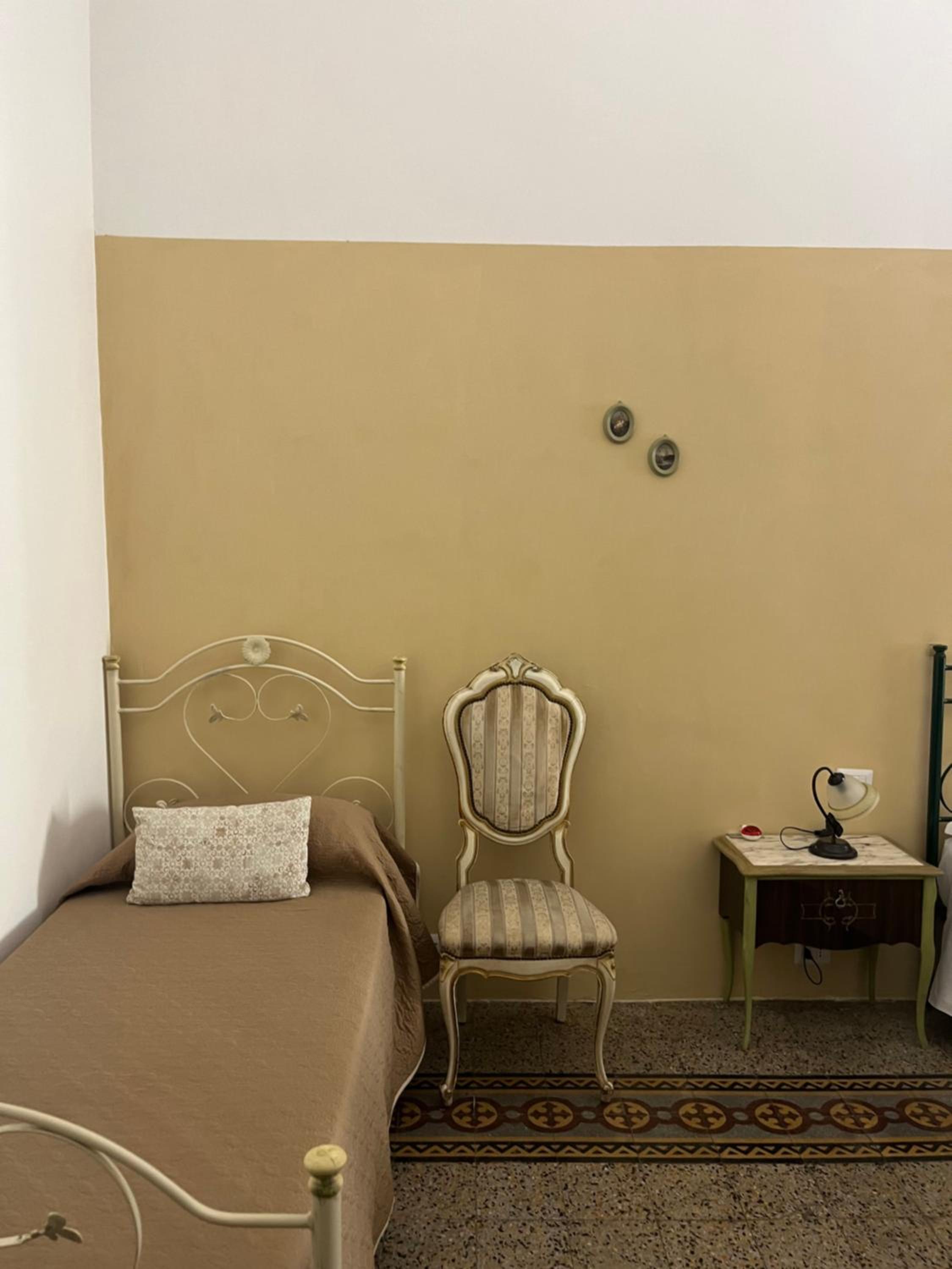 Quadruple Room - Photo 7