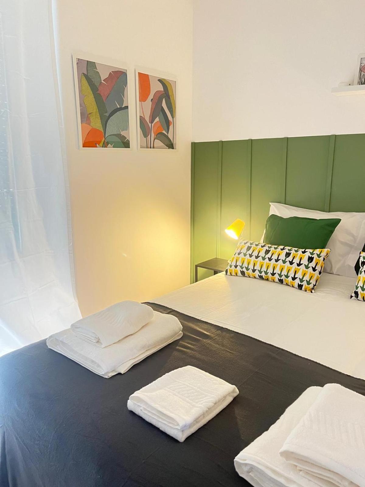 Double Room with Private Bathroom - Photo 1