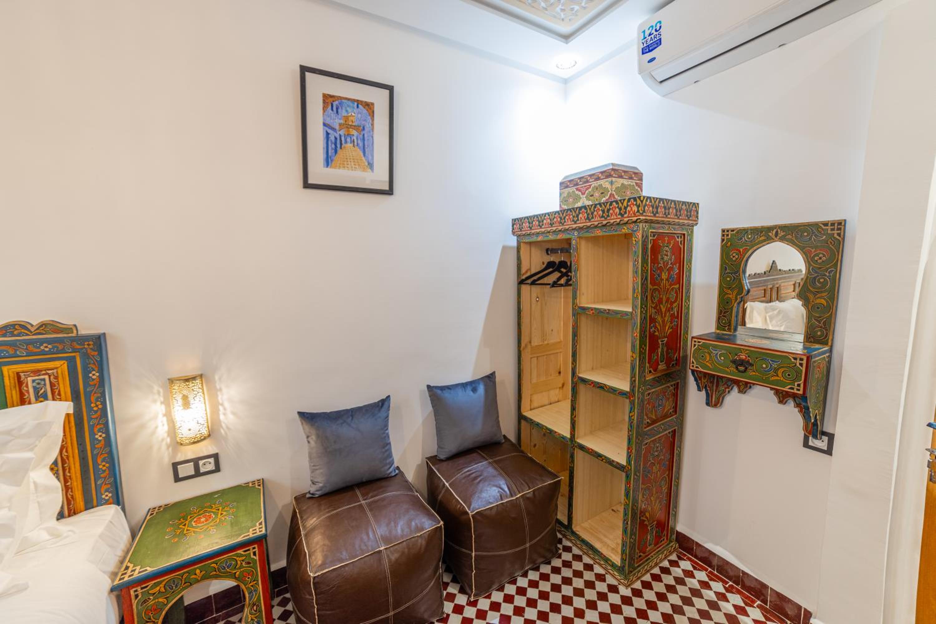 Standard Double Room photo 3