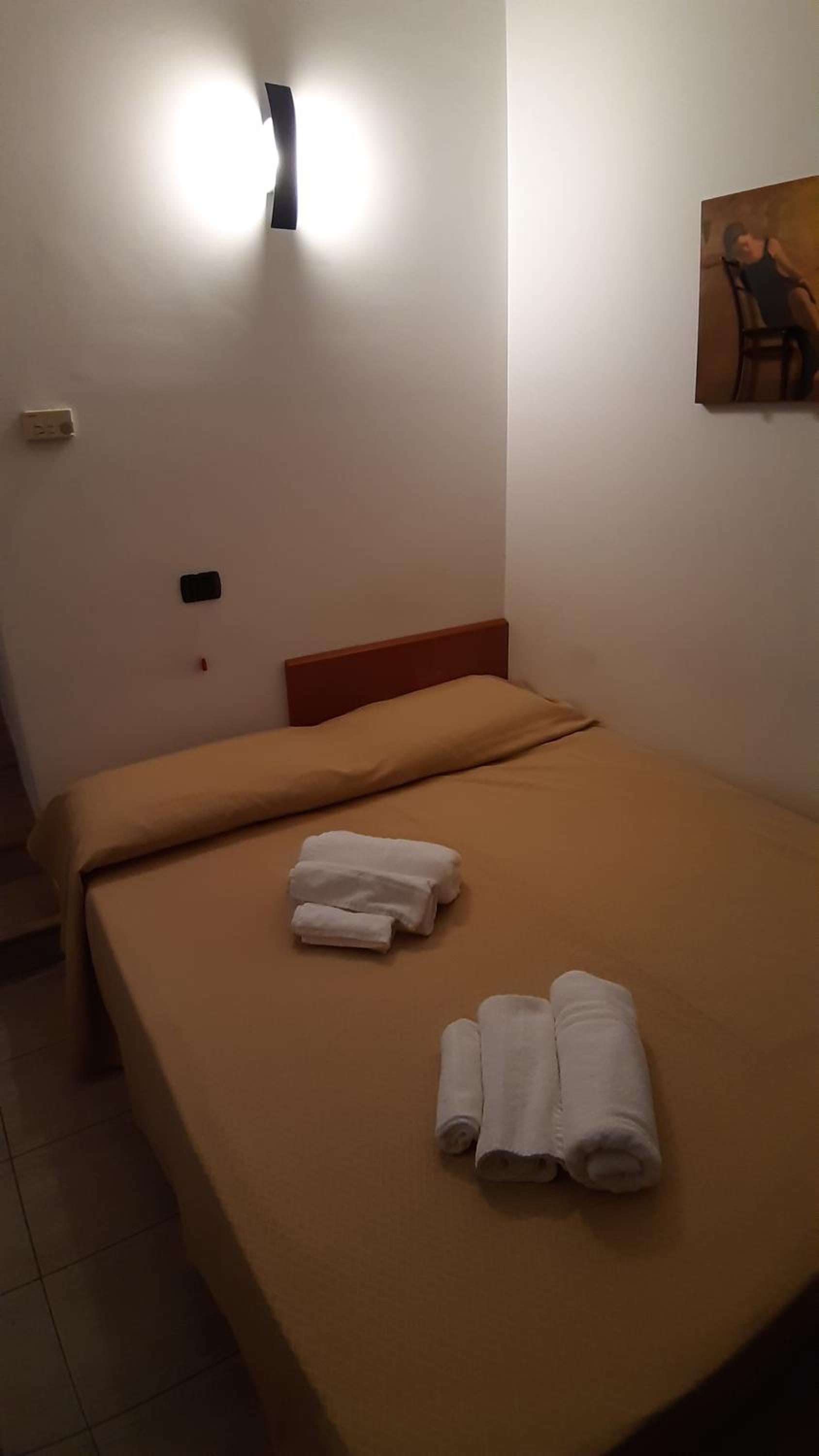 Small Double Room photo 1