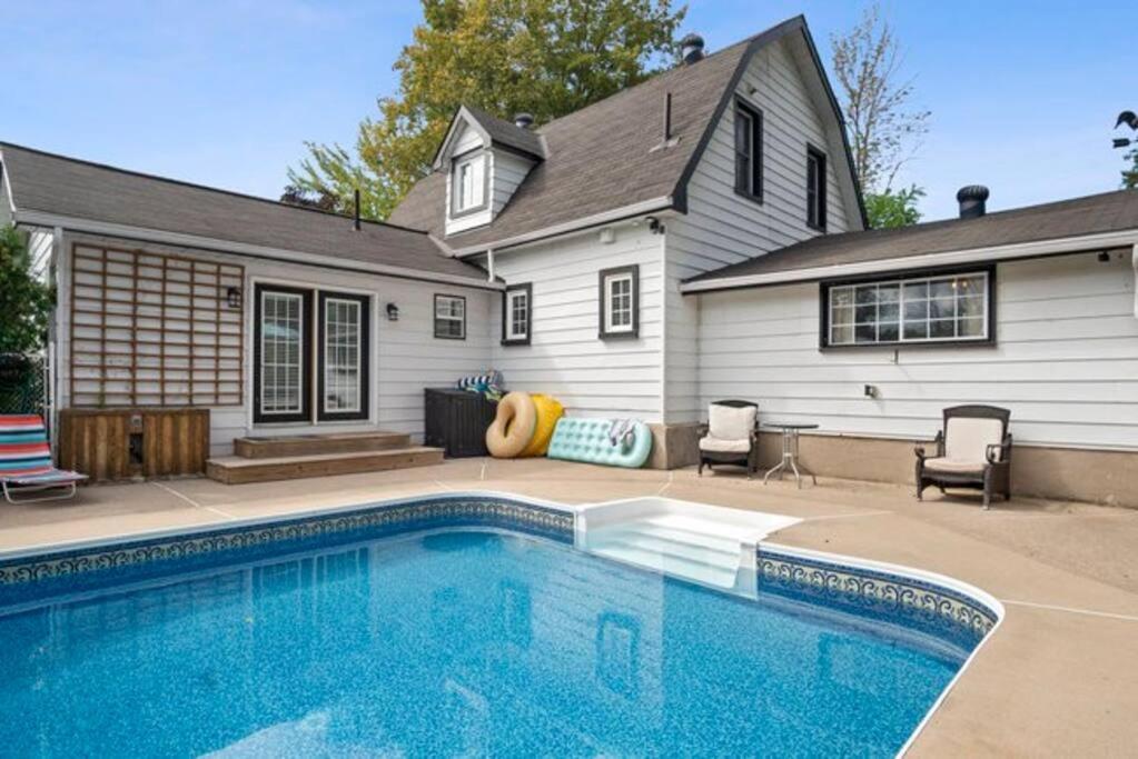 Villa photo 3