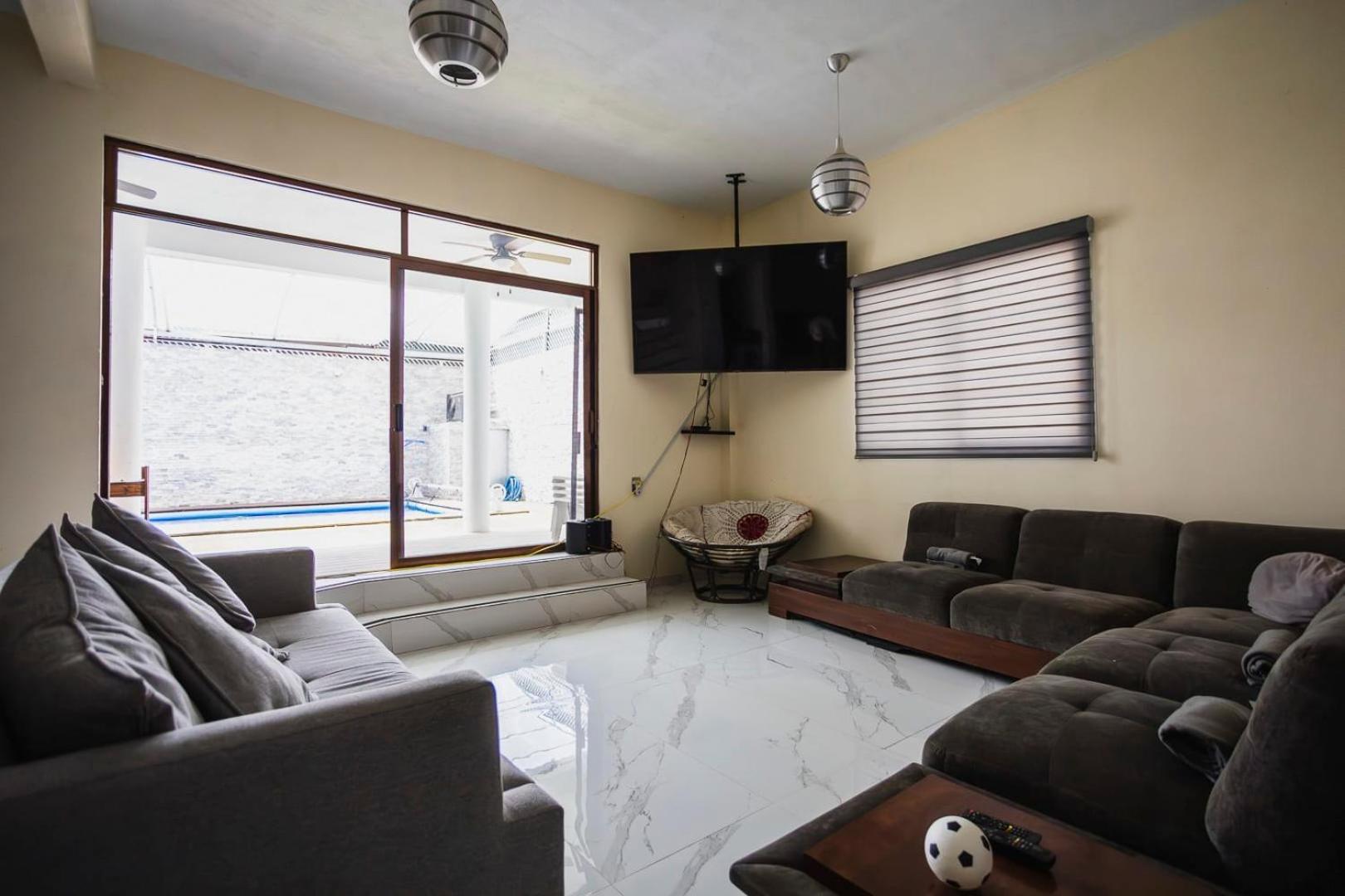 Family Room photo 1