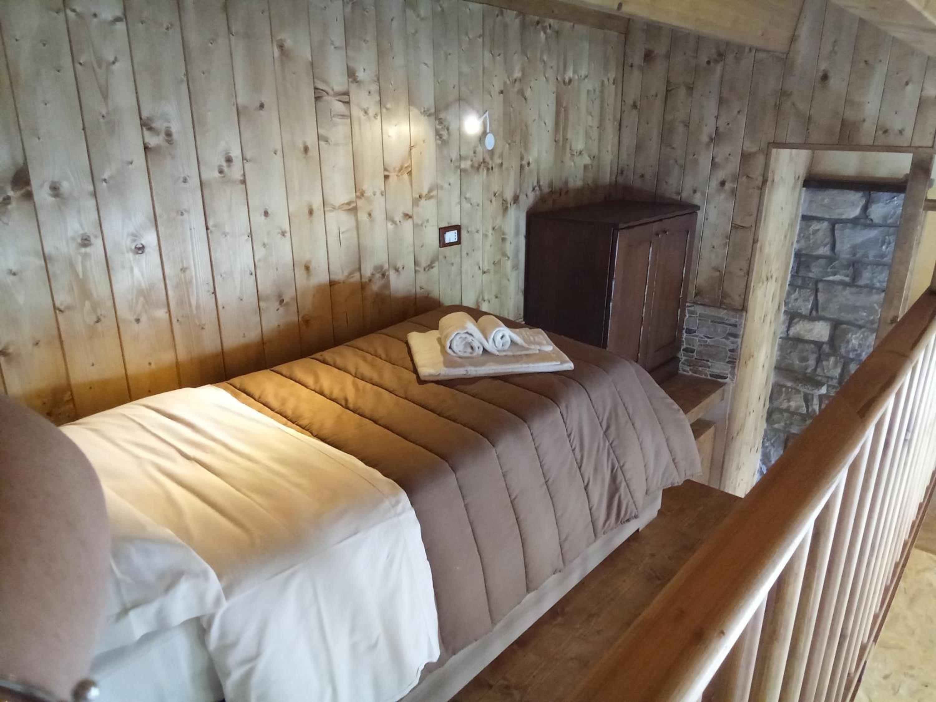 Double or Twin Room with Garden View - Photo 12