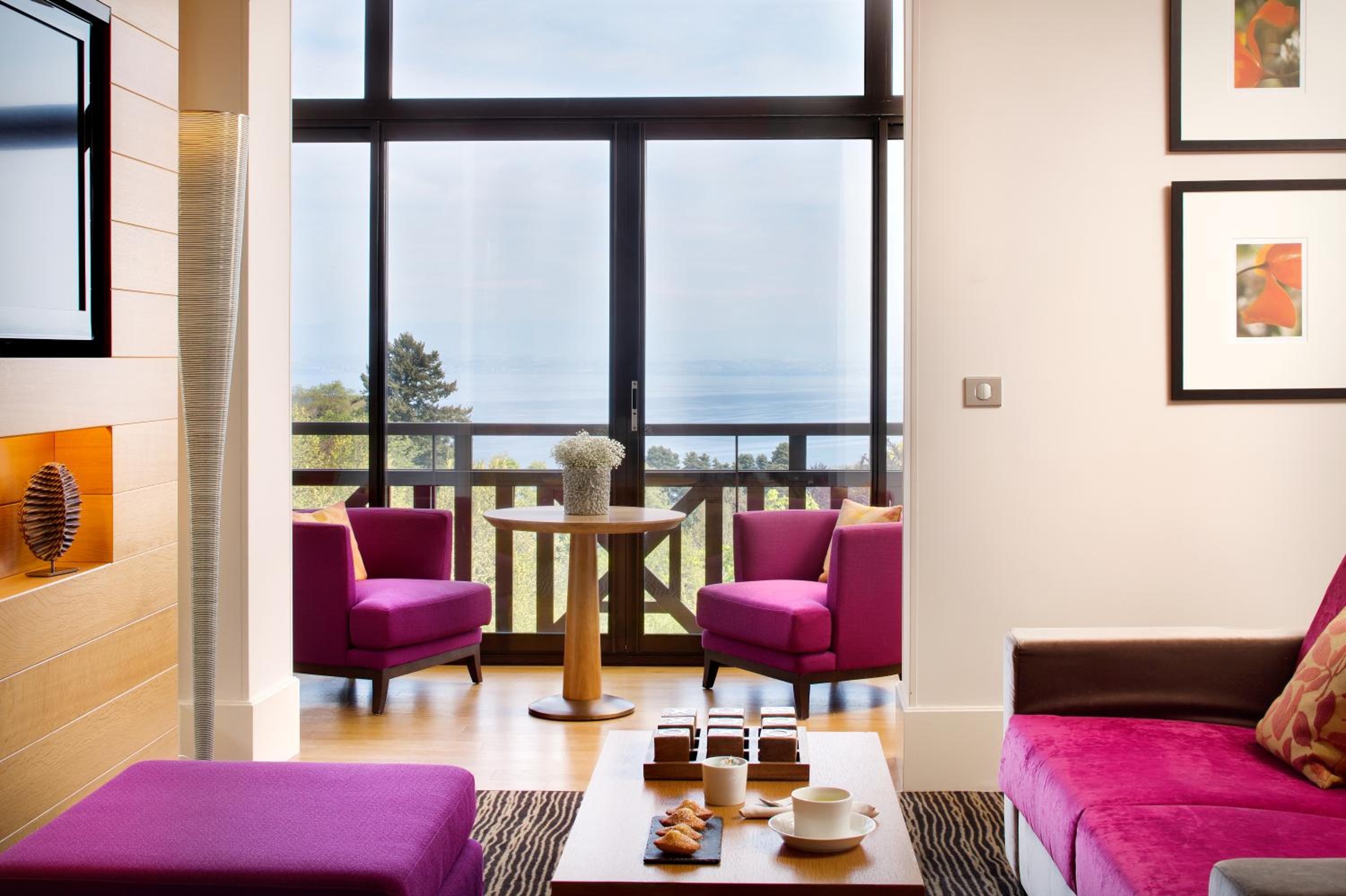 Deluxe Junior Suite - Photo 1