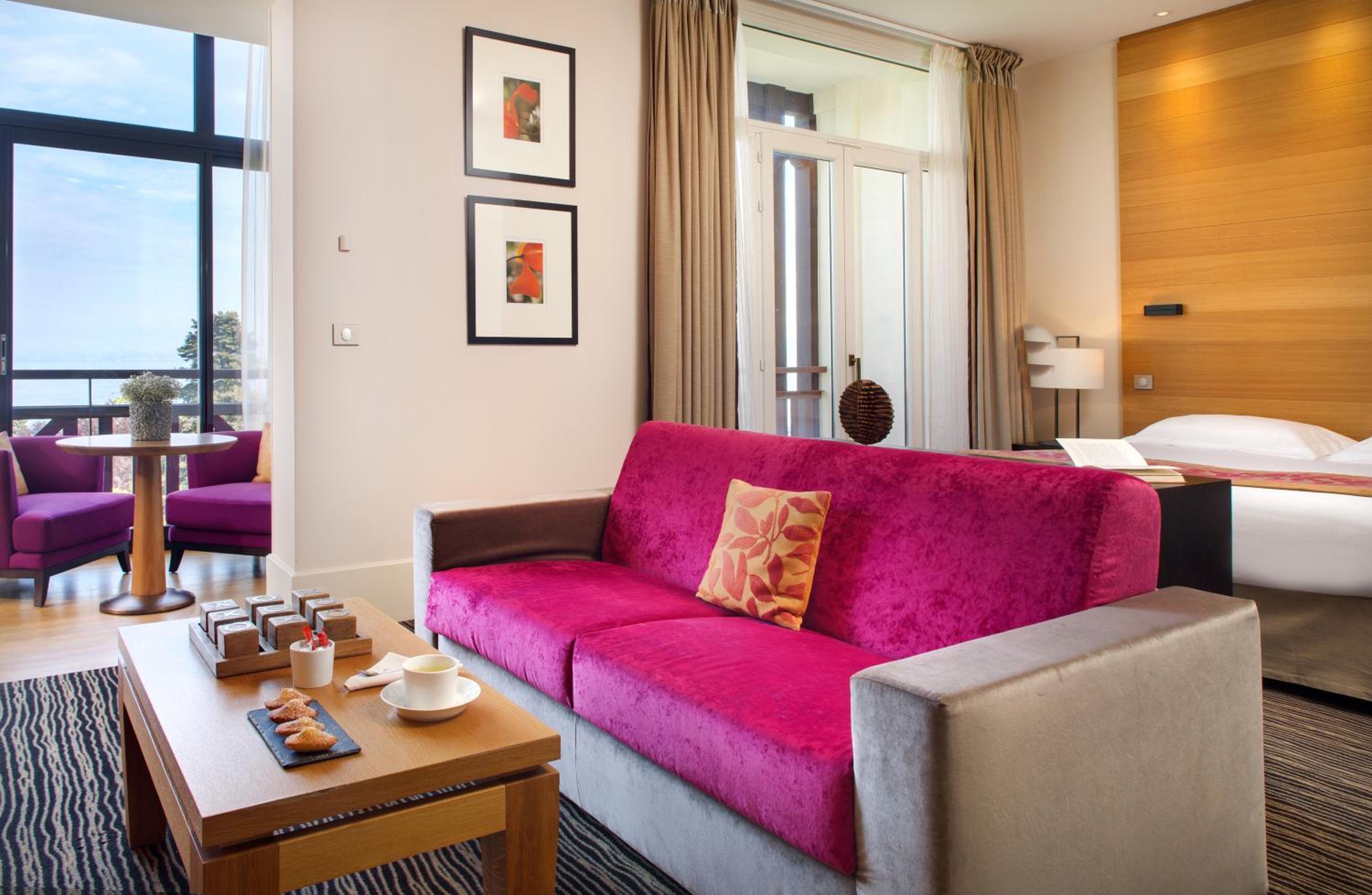 Deluxe Junior Suite - Photo 3