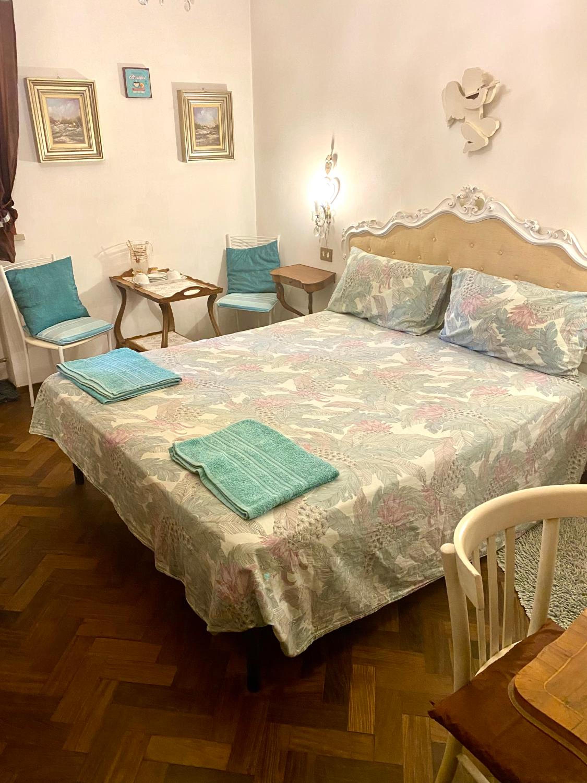 Large Double Room