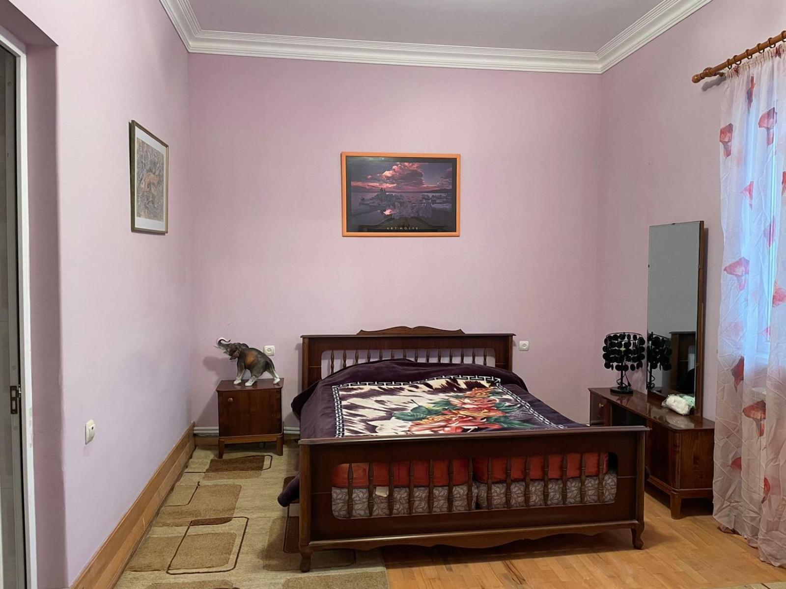 Villa photo 1