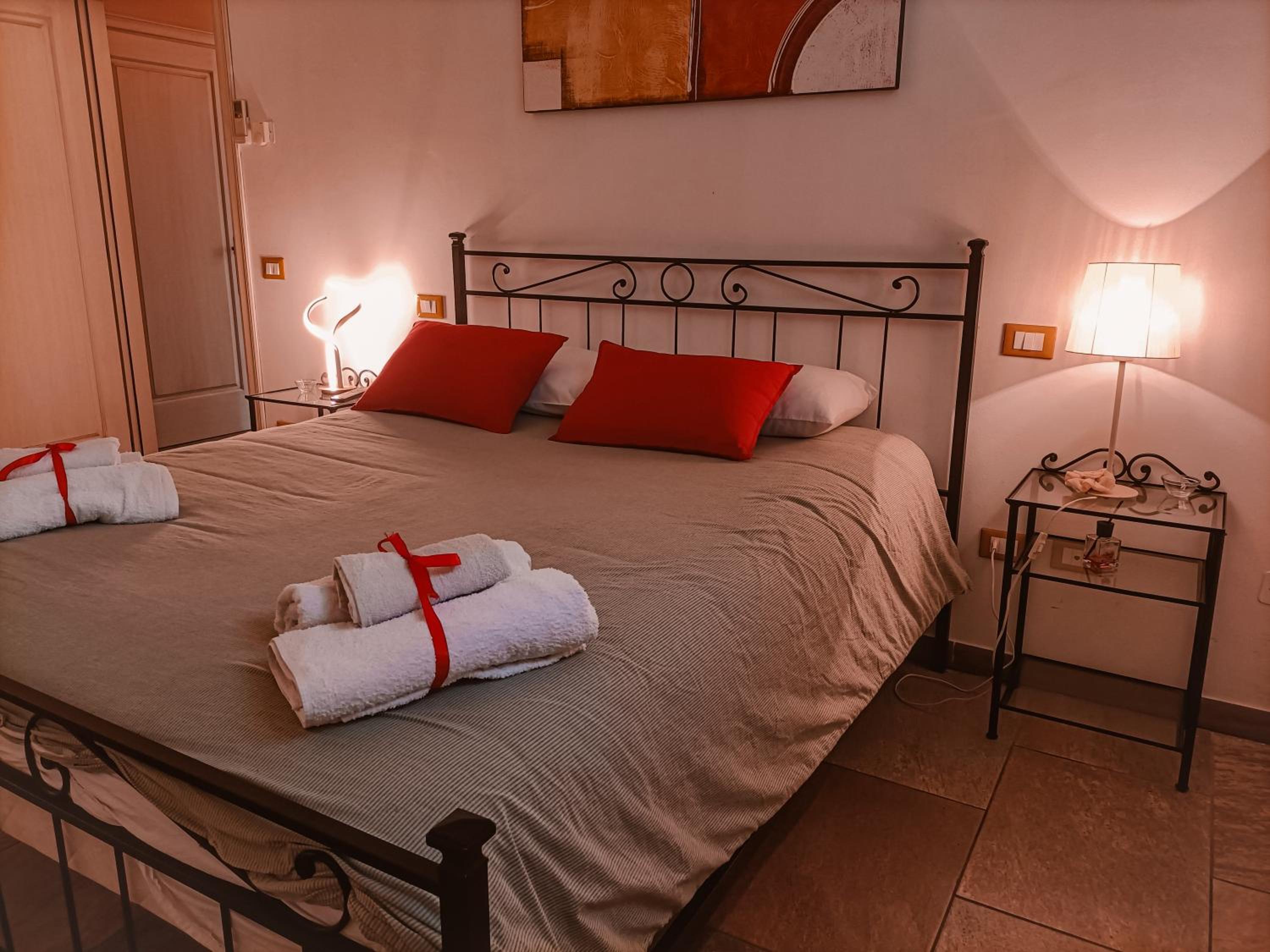 One-Bedroom Apartment with Garden View photo 1