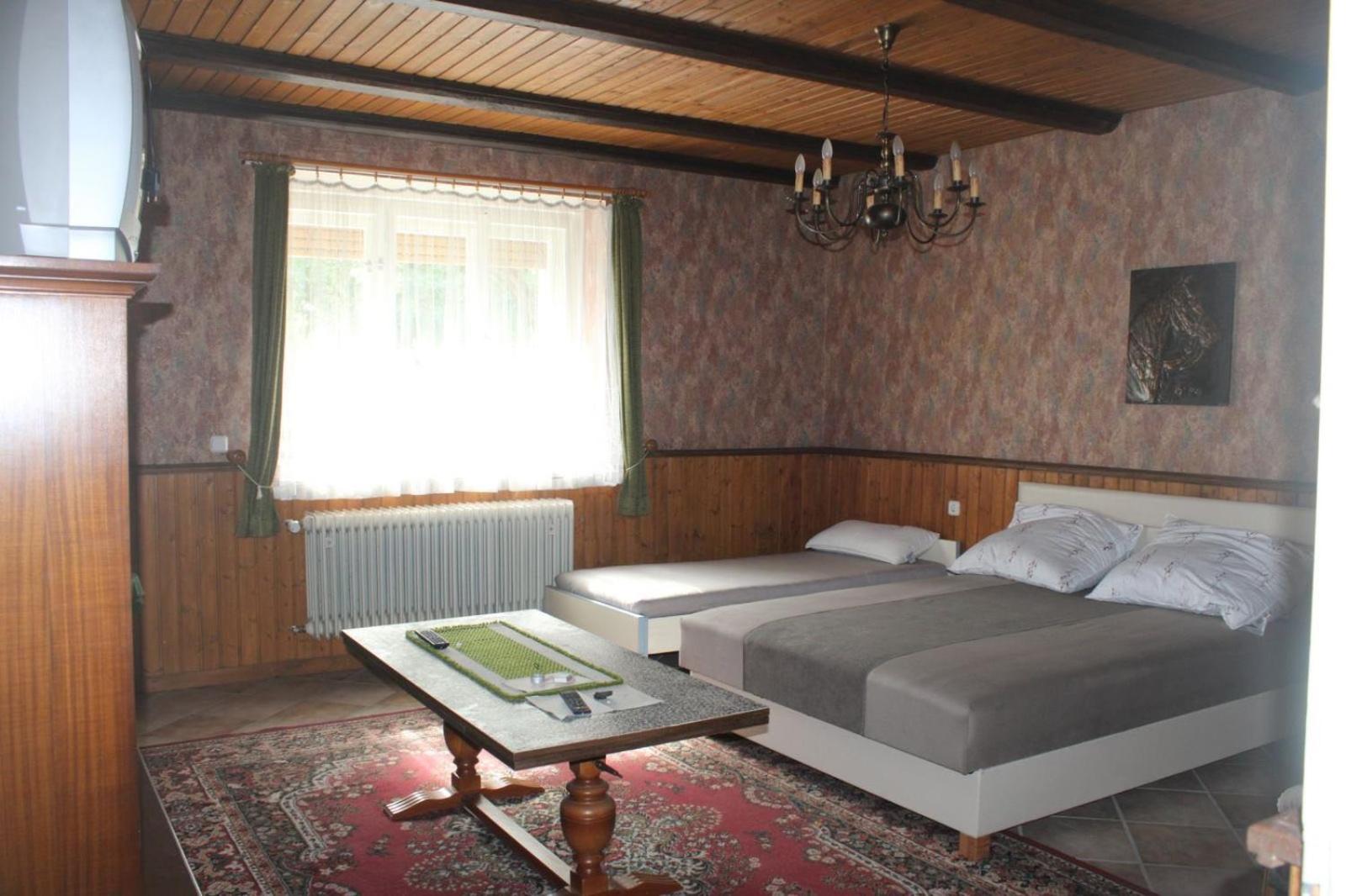 Family Room photo 1
