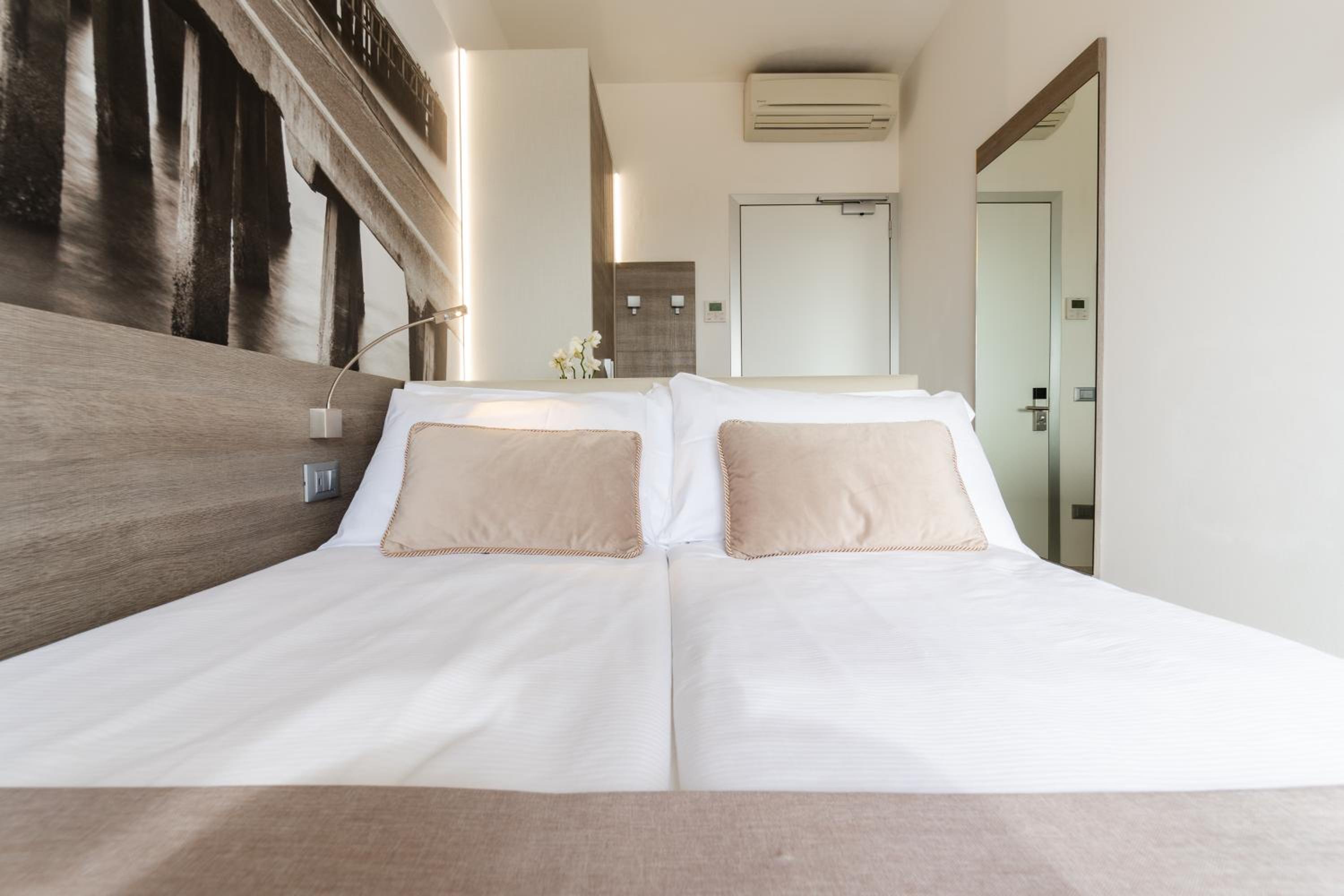 Single Room with Sea View photo 2