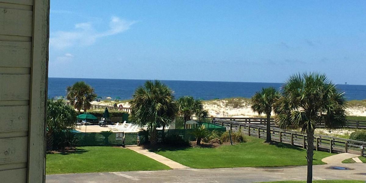Two-Bedroom Apartment with Ocean View photo 2