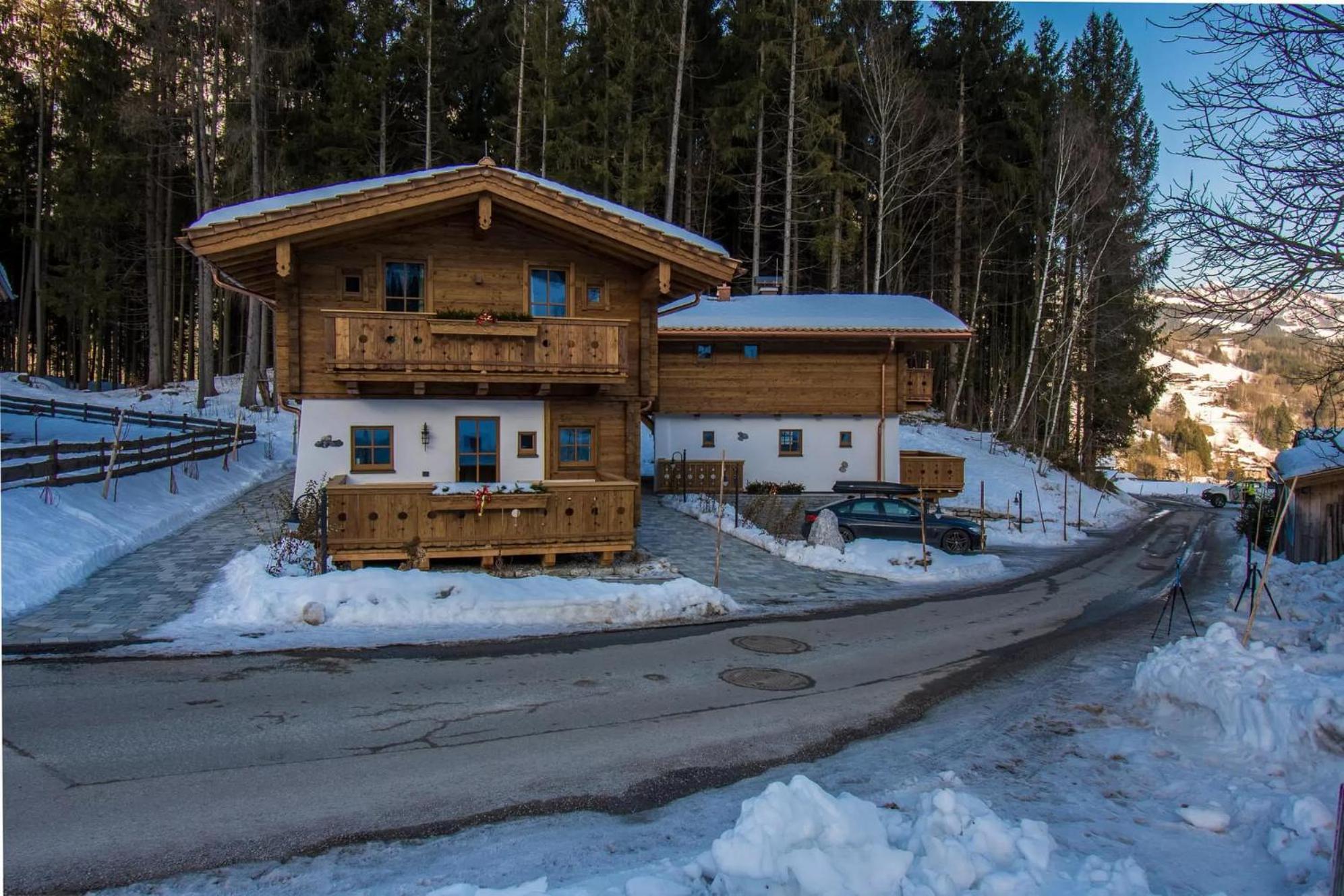 Three-Bedroom Chalet photo 3
