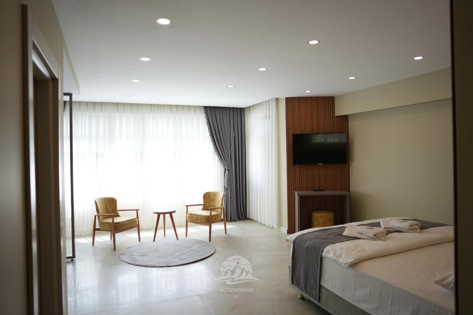 King Room with Spa Bath photo 2