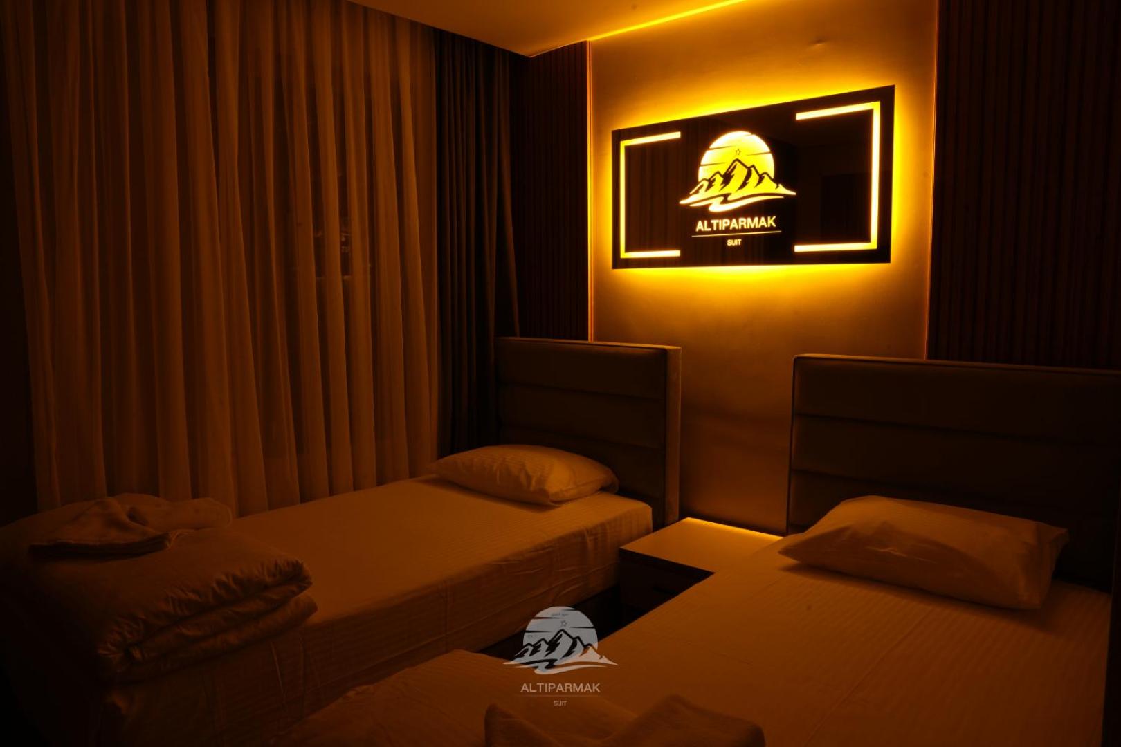 Standard Twin Room photo 3