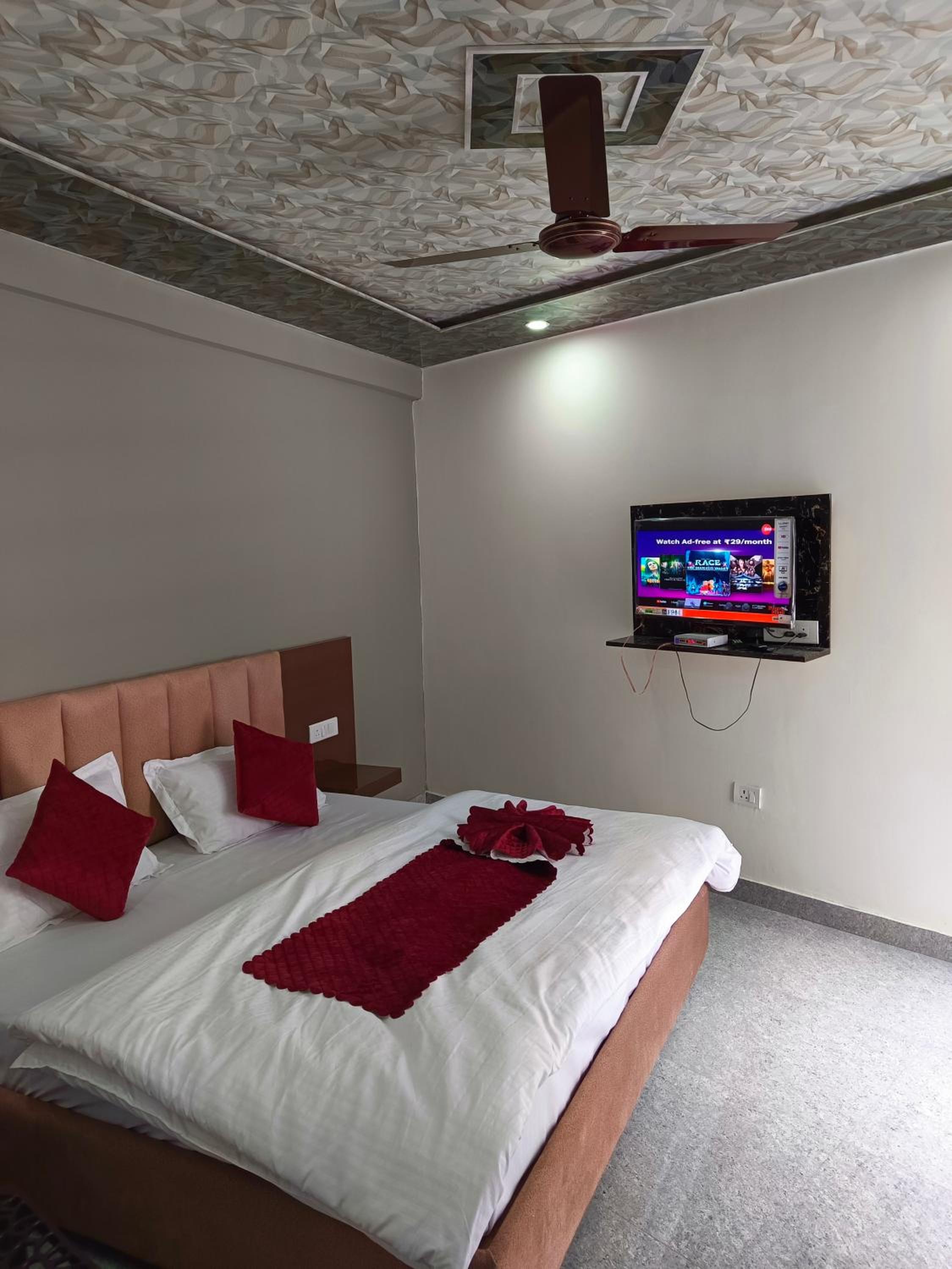 Deluxe Double Room With Shower photo 1