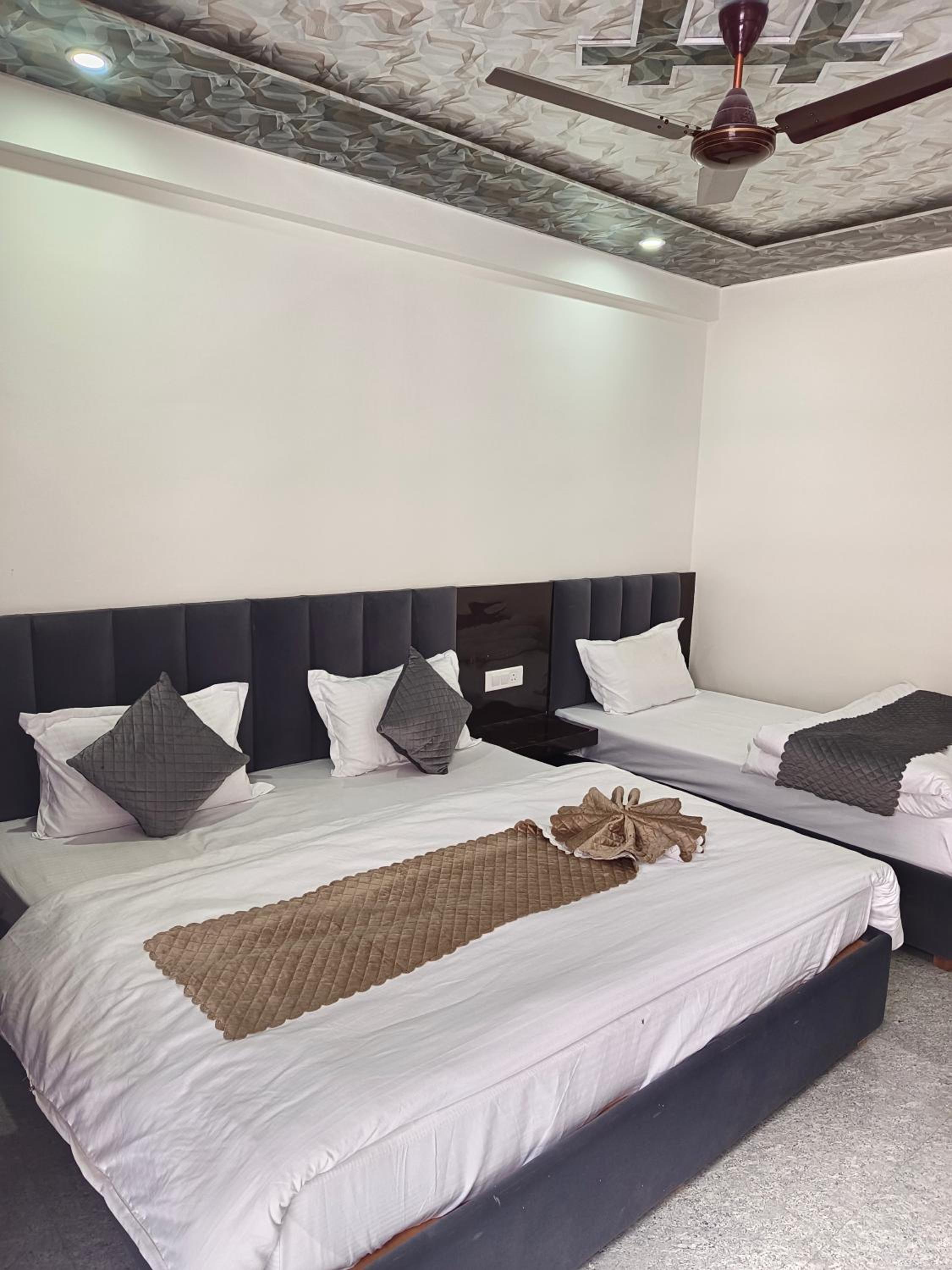 Triple Room With Private External Bathroom photo 1