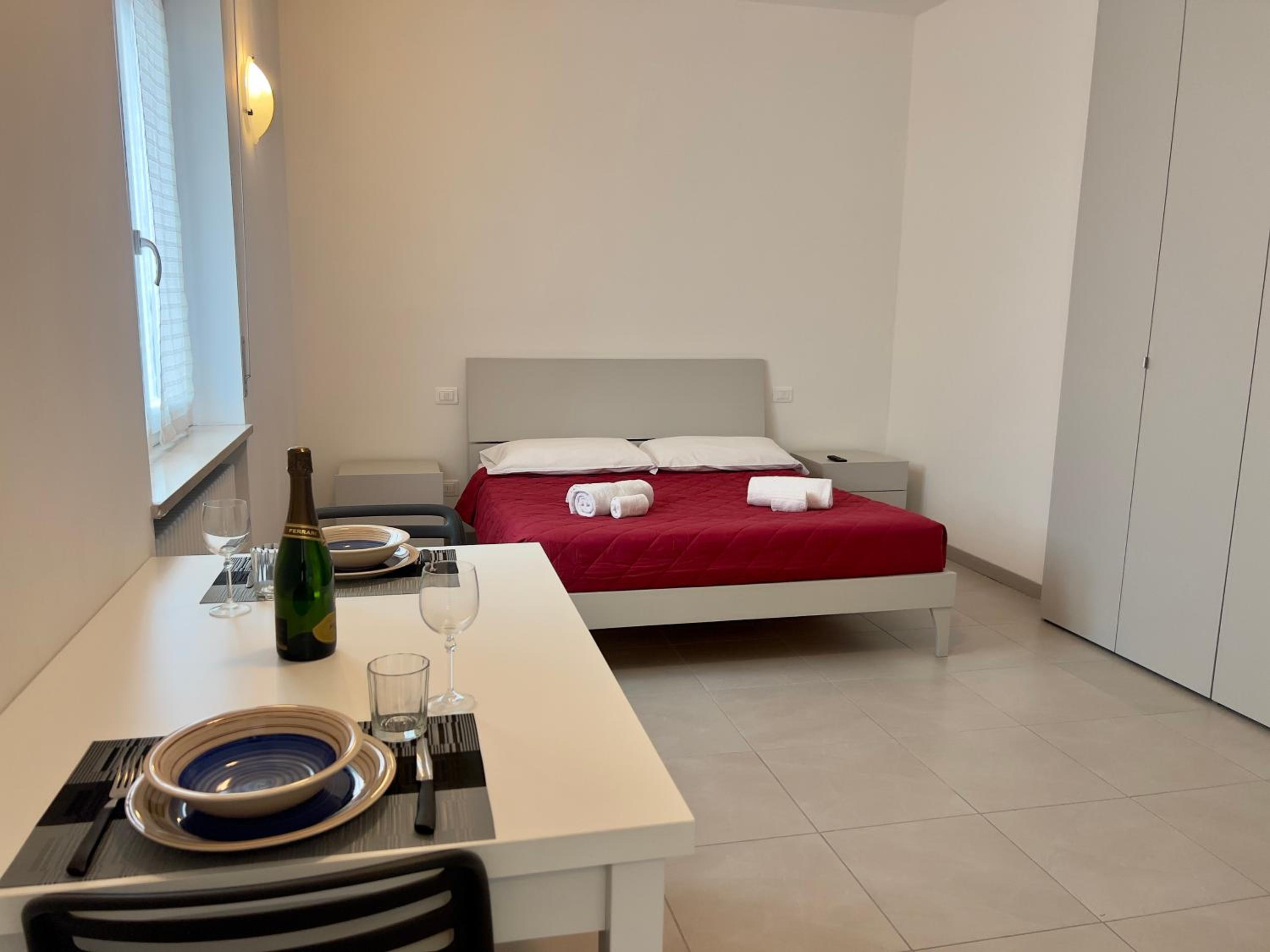 Apartment photo 1