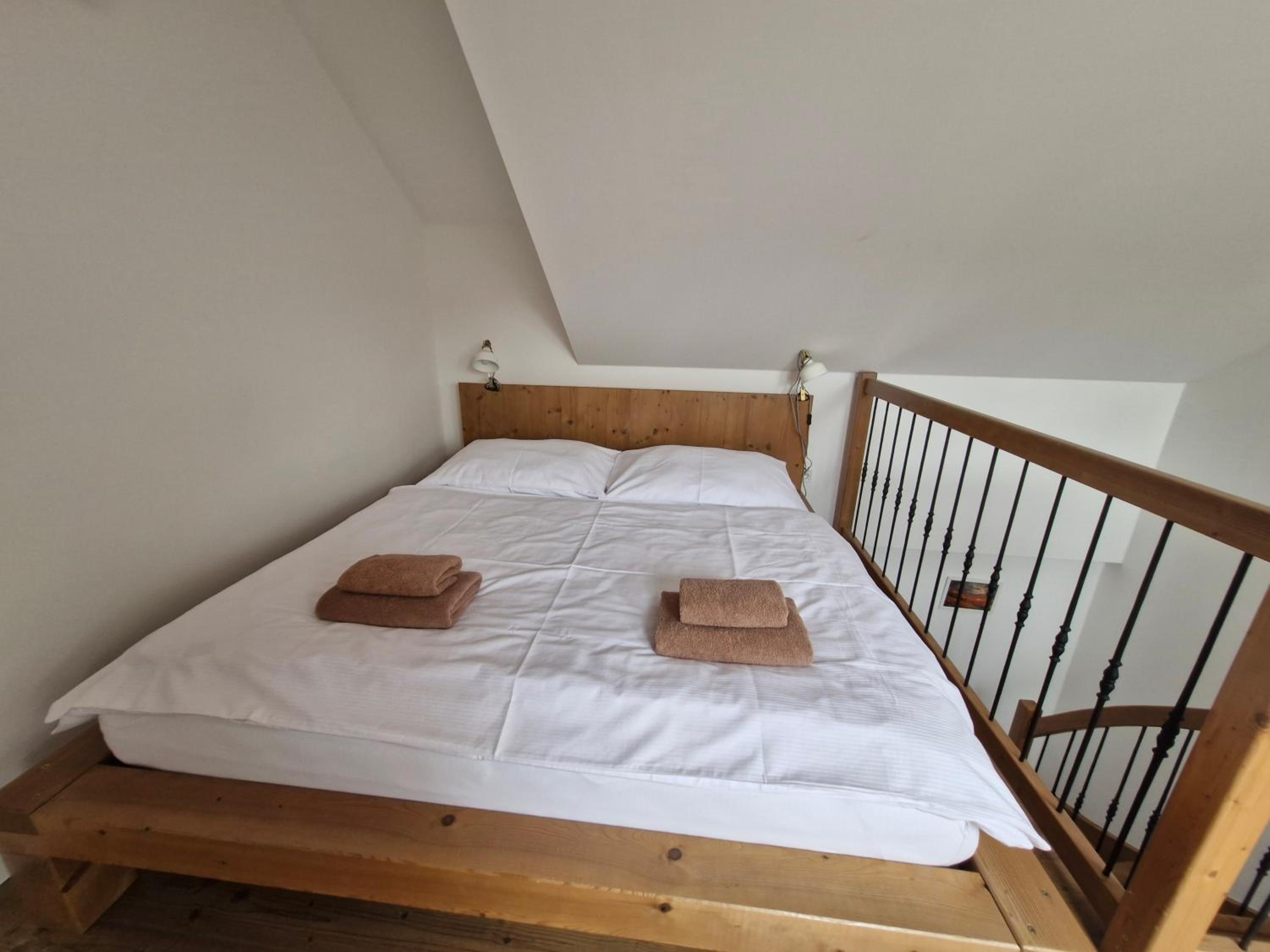 Maisonette photo 2
