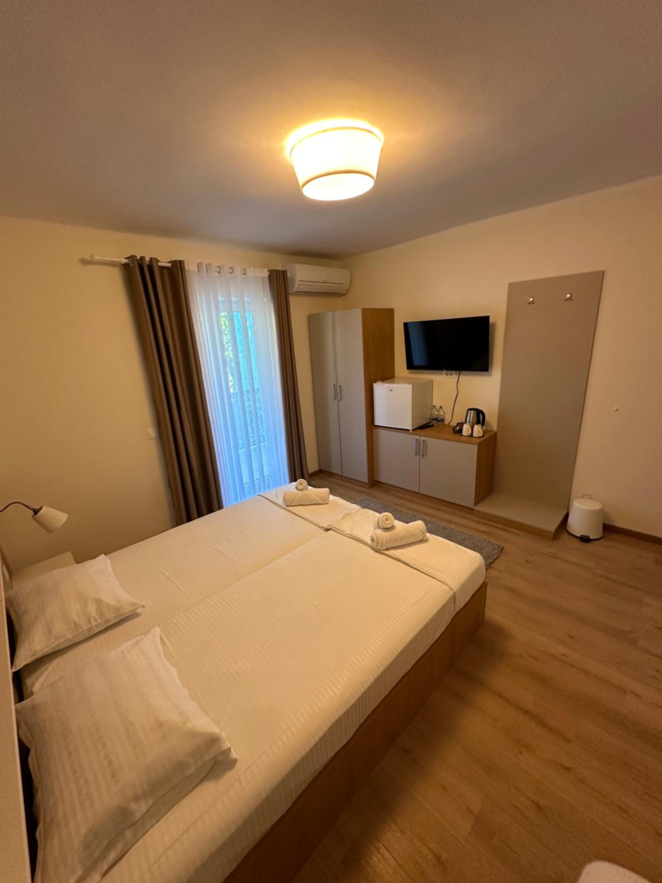 Deluxe Double Room photo 2