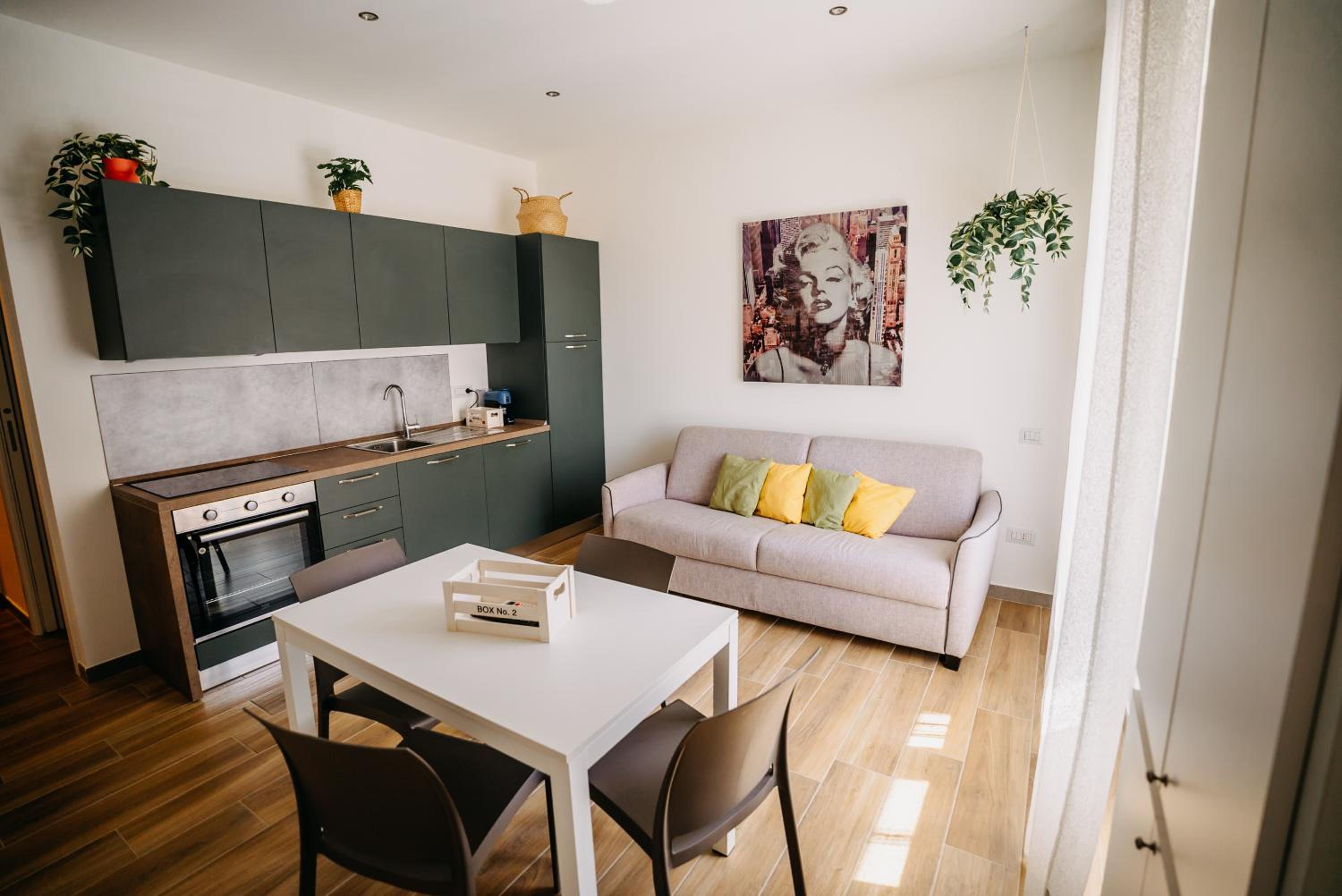 One-Bedroom Apartment