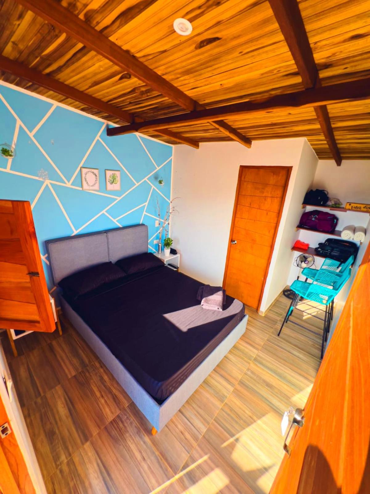 Double Room With Private Bathroom photo 1